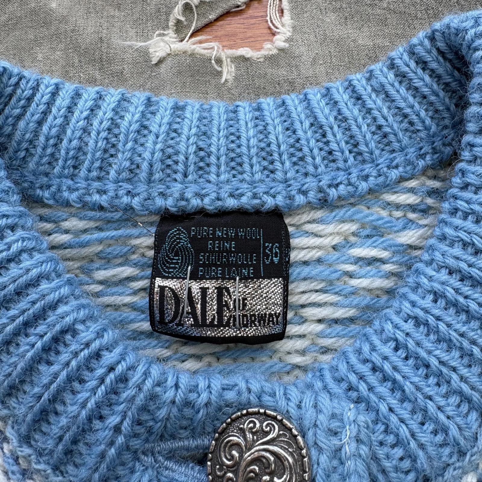 Dale Of Norway Vintage 70s Dale of Norway Wool Fair Isle Sweater Cardigan Size S / US 4 / IT 40 - 3 Thumbnail