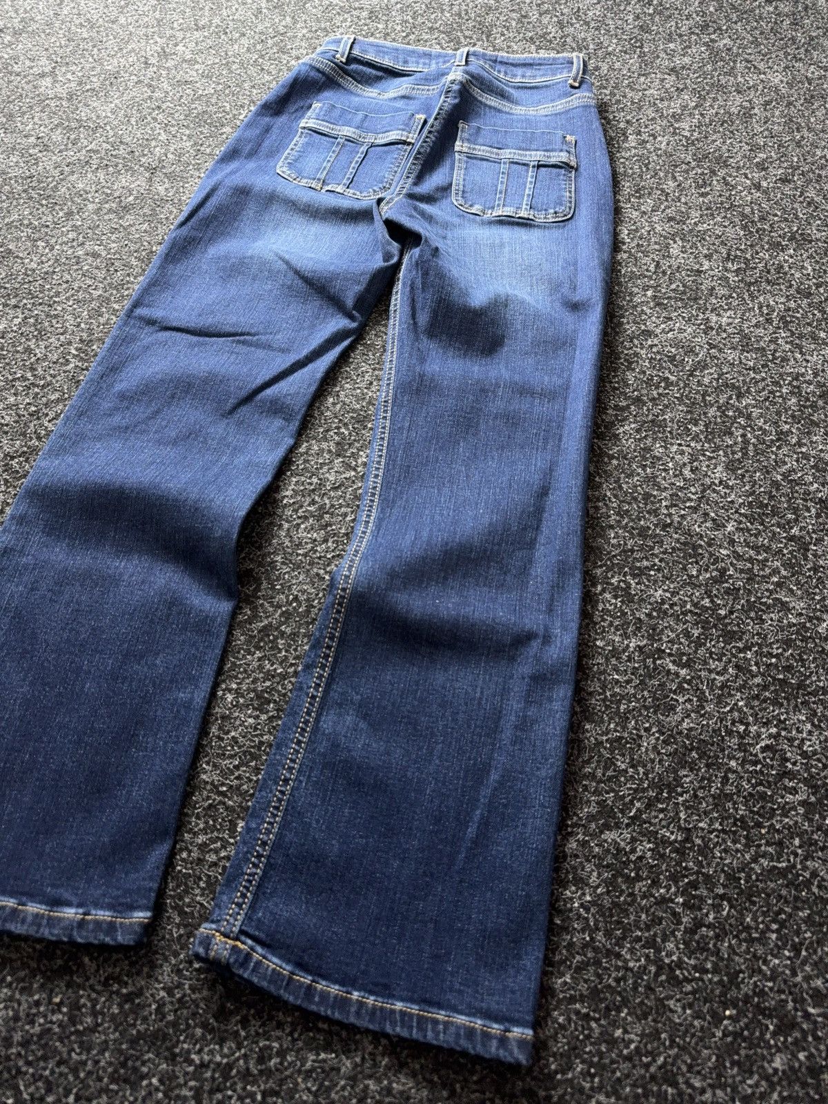 Elisabetta Franchi Luxury Y2K 00s Elisabetta Franchi Flare Jeans Dark Wash Size 24" / US 00 / IT 34 - 12 Thumbnail