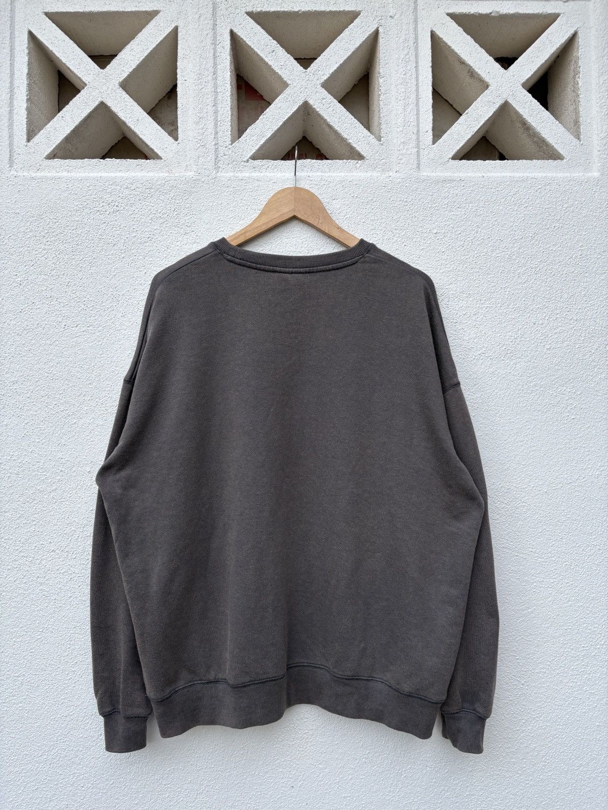 Japanese Brand × Vintage Vintage 80s Sun Faded Big Logo Baggy Sweatshirt Size US L / EU 52-54 / 3 - 8 Thumbnail