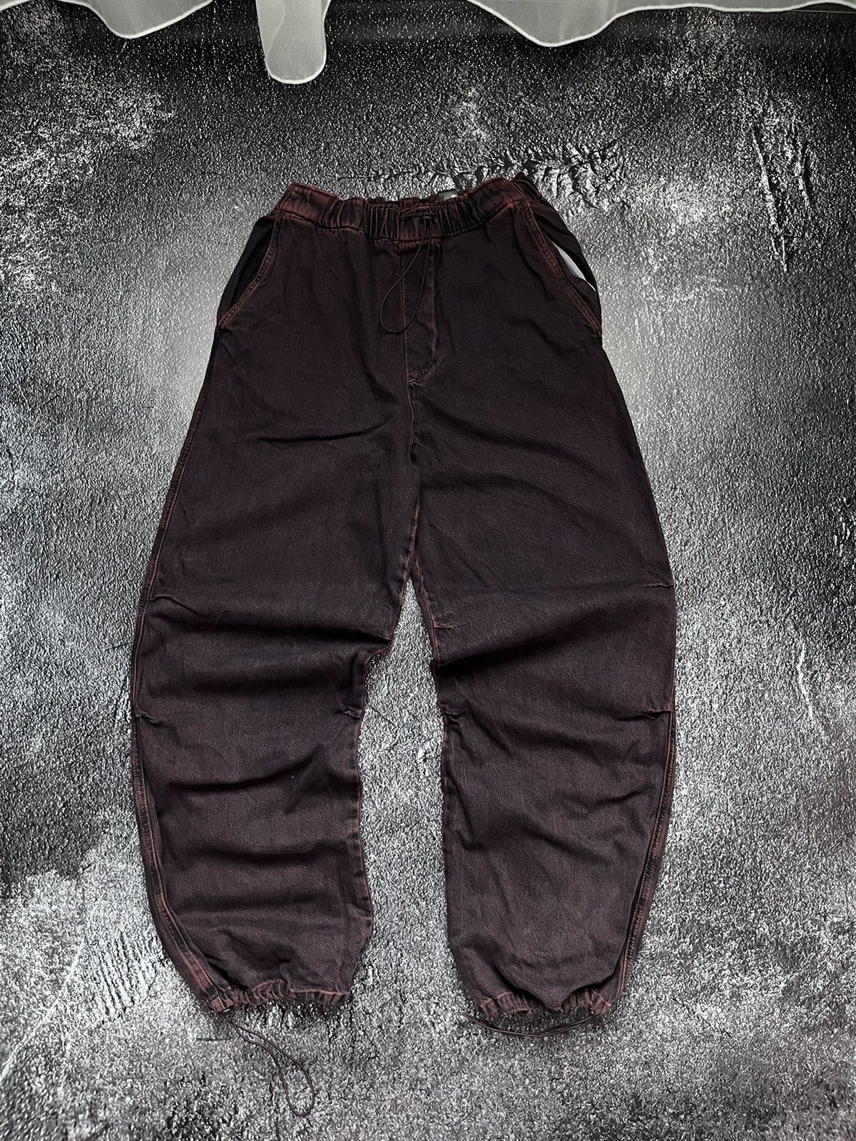 Zara ZARA PARACHUTE RED BLACK JAPAN PANTS Size US 34 / EU 50 - 1 Thumbnail