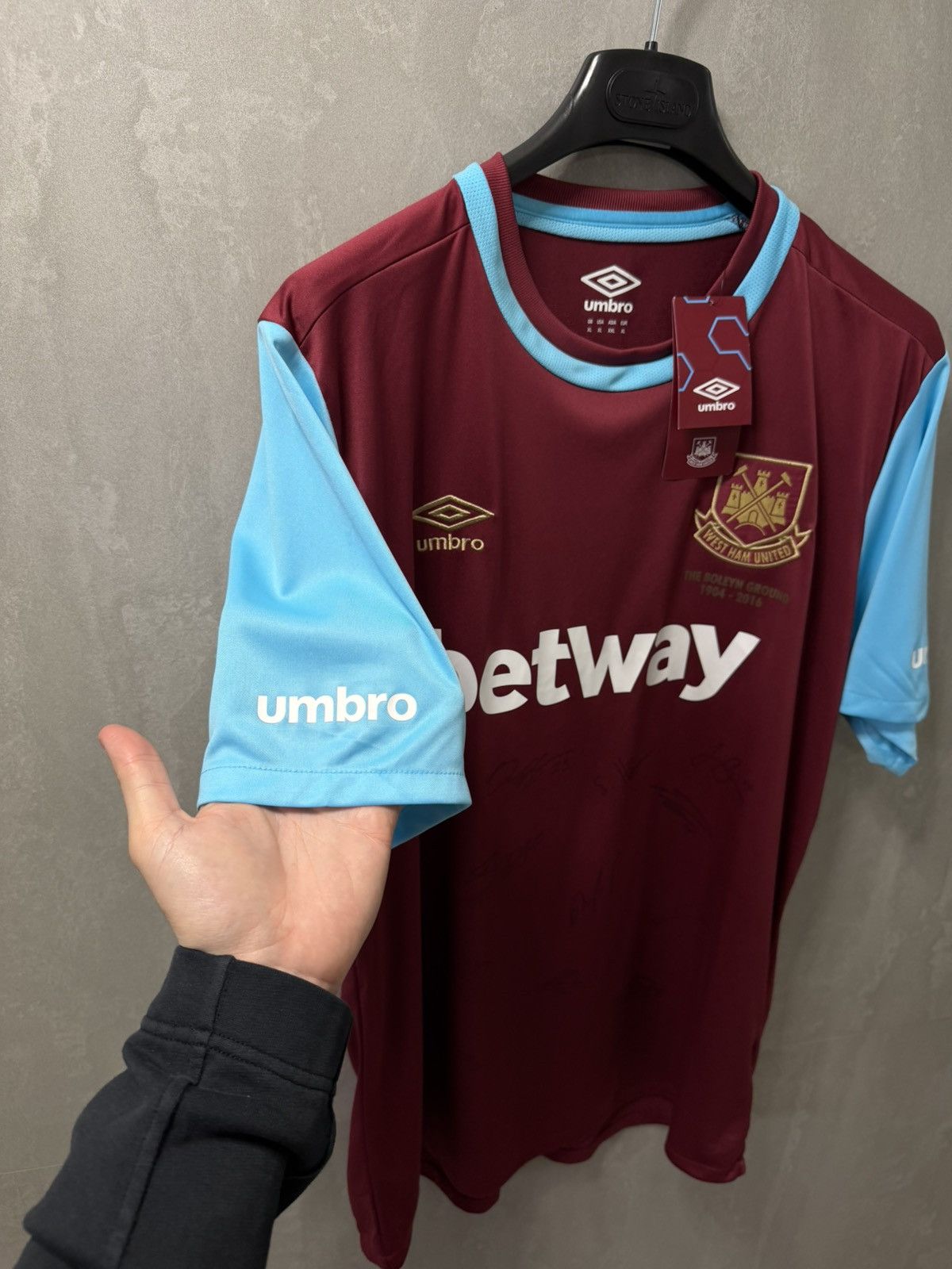 Umbro WEST HAM UNITED 2015 2016 HOME SHIRT SOCCER JERSEY UMBRO Size US XL / EU 56 / 4 - 4 Thumbnail