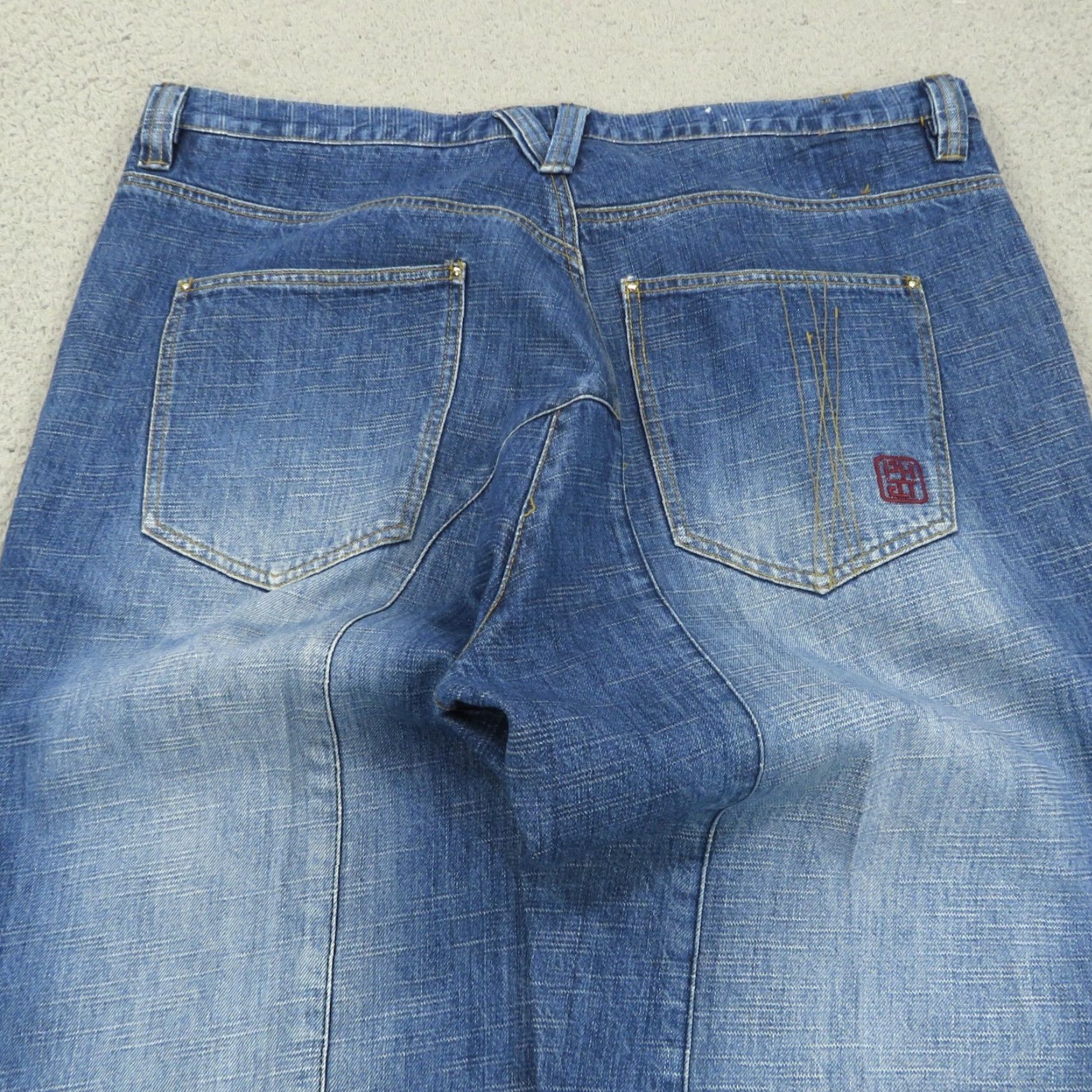 Phat Farm VINTAGE Phat Farm Baggy Jeans Men 40 Y2K Skater Grunge 10" Leg Opening Wide-Leg 5-Pocket Denim Jeans Blue Regular 40 Mens Size US 40 / EU 56 - 5 Thumbnail