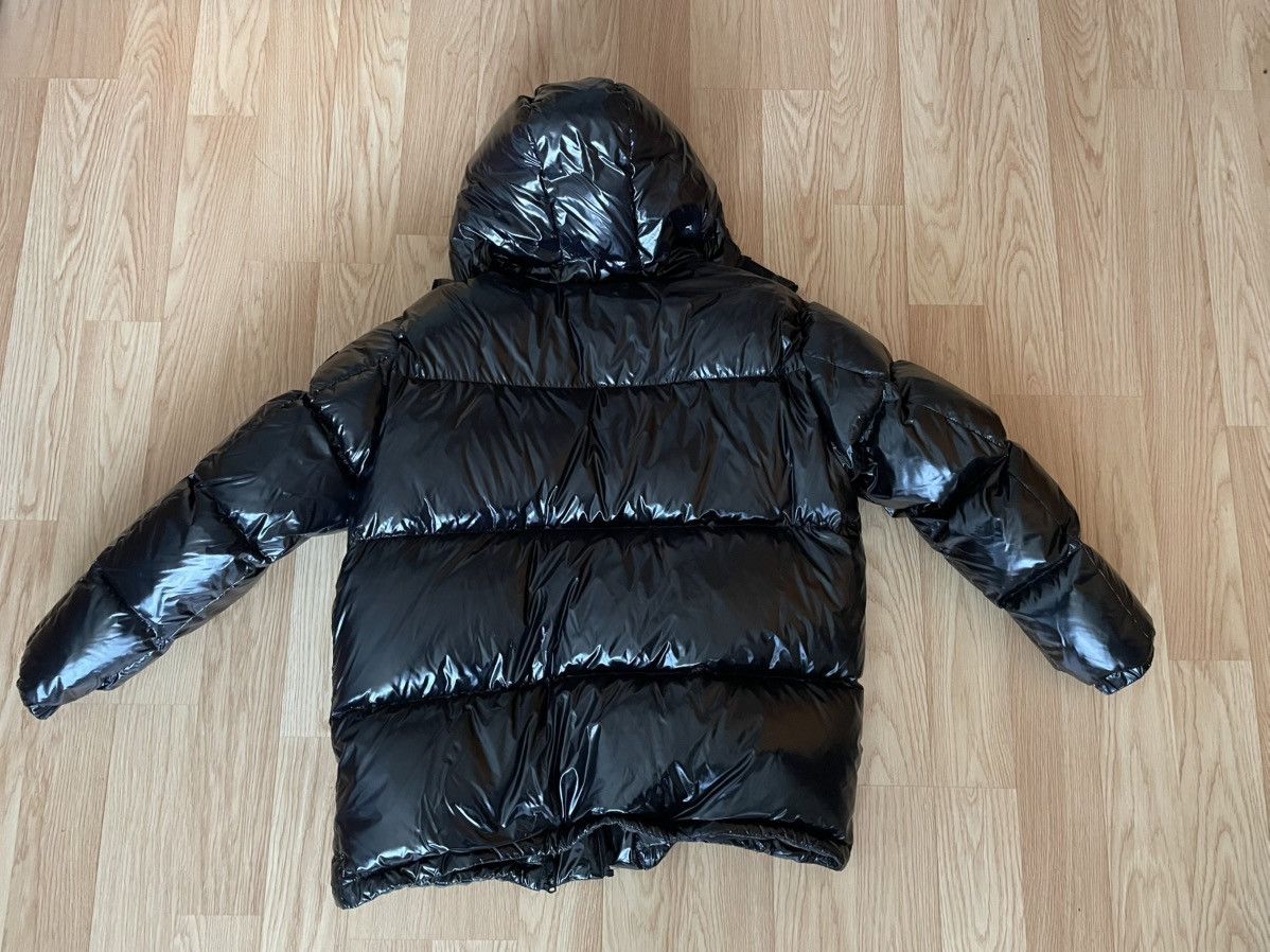 Calvin Klein Calvin Klein High Shine Down Puffer Jacket – Size S Size US S / EU 44-46 / 1 - 2 Thumbnail
