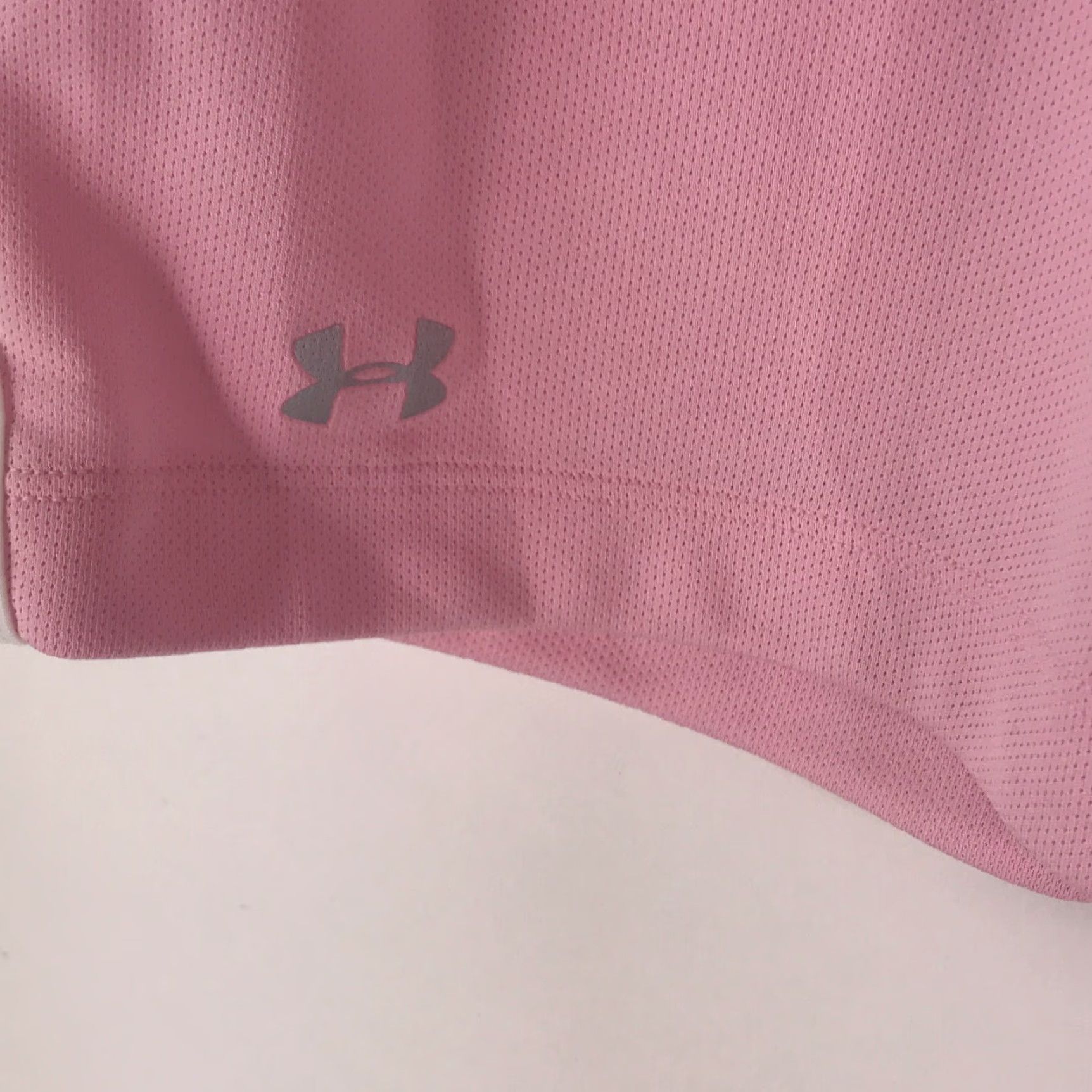 Under Armour Under Armour Women Flat Front Drawstring Pink Athletic Shorts M Size 26" / US 2 / IT 38 - 3 Thumbnail