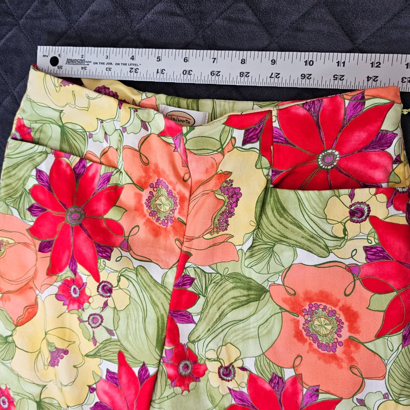 Talbots Talbot Talbots Petite Women Pants Green Floral Pattern Crop Side Zipper Pull On Size 4 Size 27" / US 4 / IT 40 - 4 Thumbnail