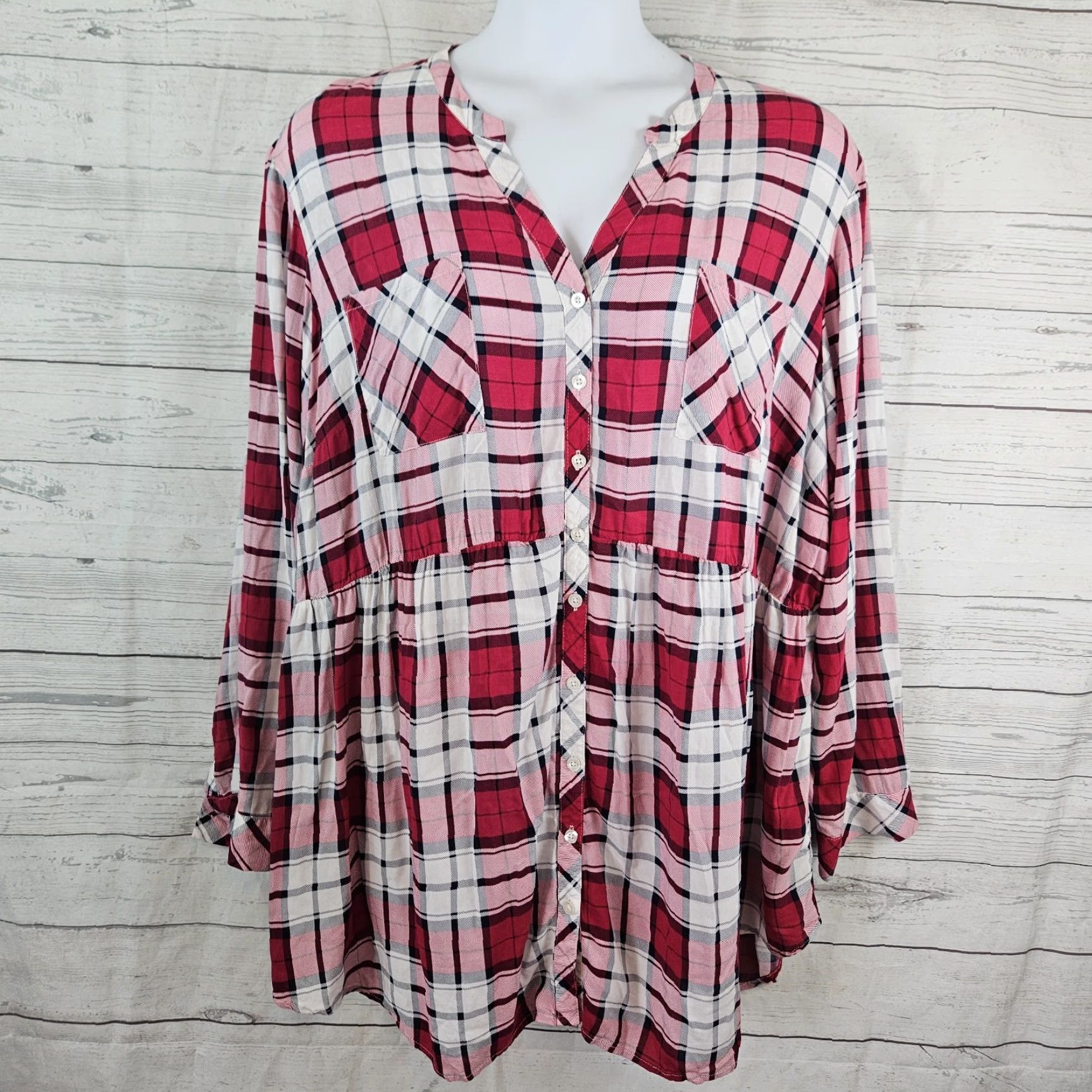 Torrid **Torrid Women's Red White Plaid Long Sleeve Button-Up Top Size 5X** User: Torrid Women's Red White Plaid Long Sleeve Button-Up Top Size 5X Size XXL / US 16-18 / IT 52-54 - 2 Thumbnail