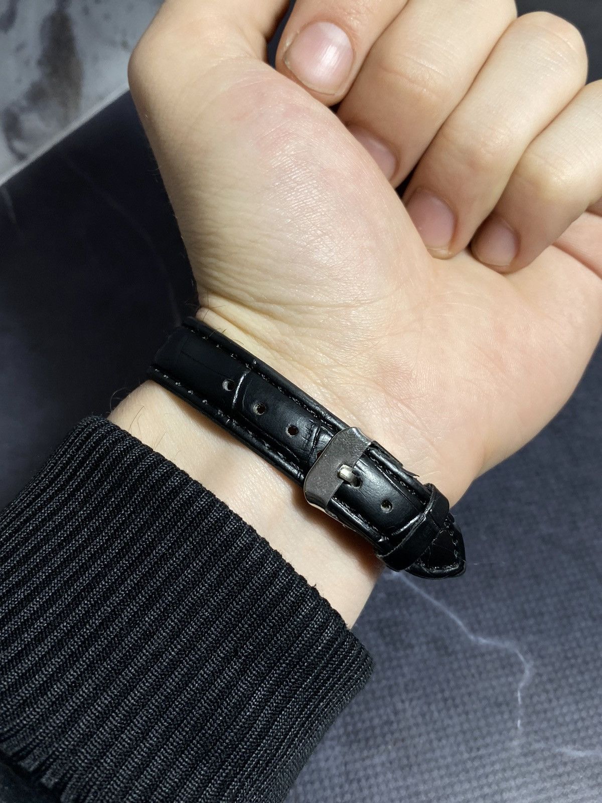 Japanese Brand Asymmetrical watches with crystals, Japanese brand Size ONE SIZE - 4 Thumbnail