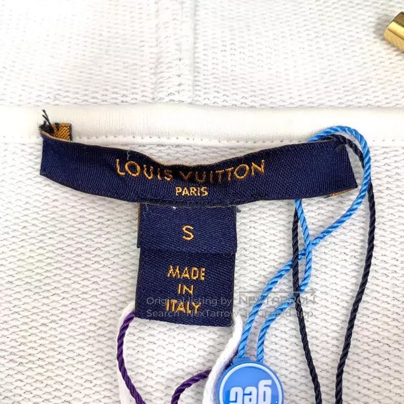 Louis Vuitton Louis Vuitton 24 dark blue logo full print cotton hooded d Size US S / EU 44-46 / 1 - 5 Thumbnail