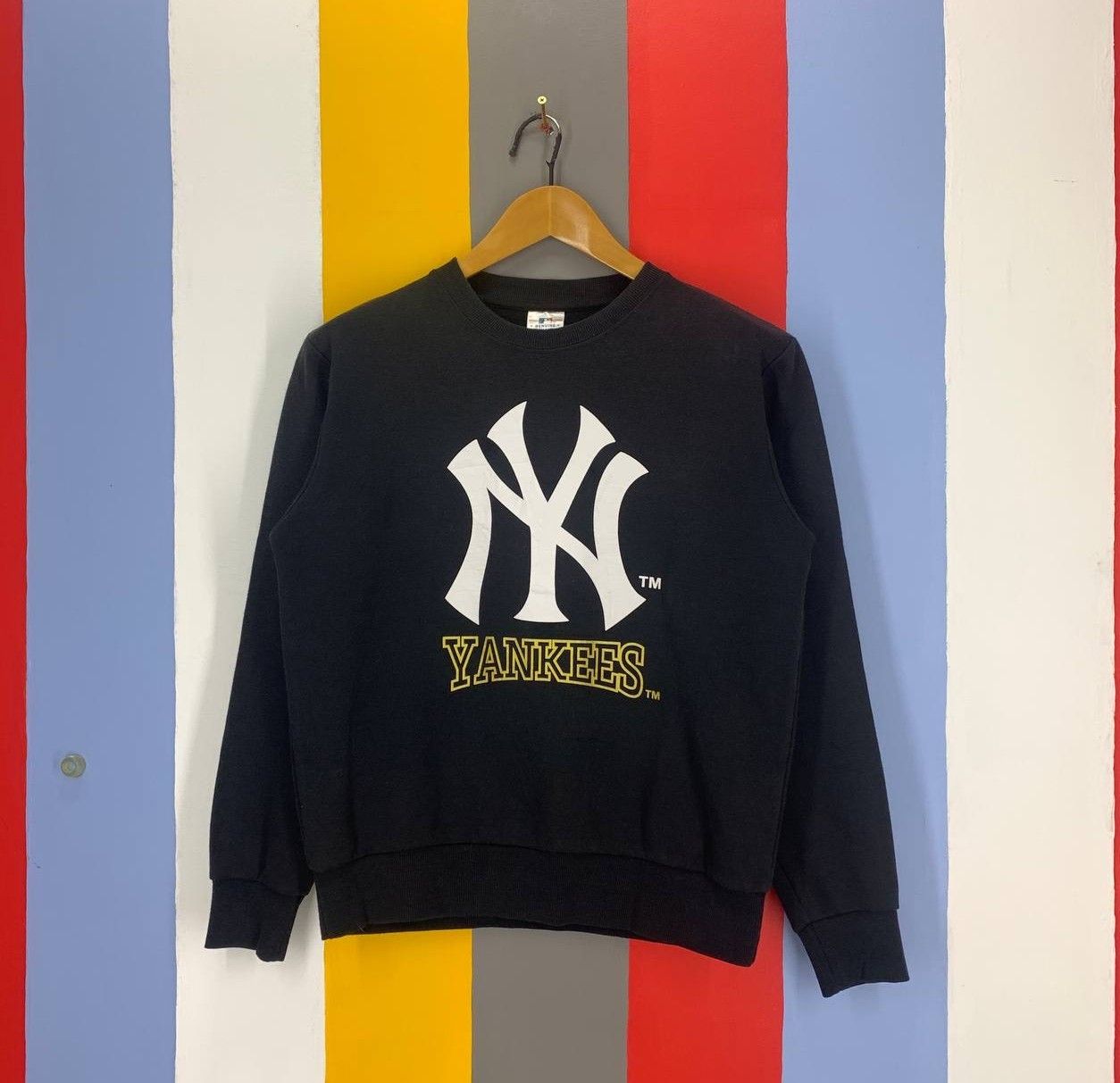 New York Yankees NY YANKEES Crew Neck Sweatshirt #2526/O Size US S / EU 44-46 / 1 - 1 Thumbnail