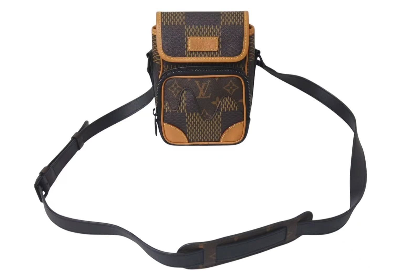 Louis Vuitton Louis.vuitton.messenger.shoulder.bag in Brown, Men's