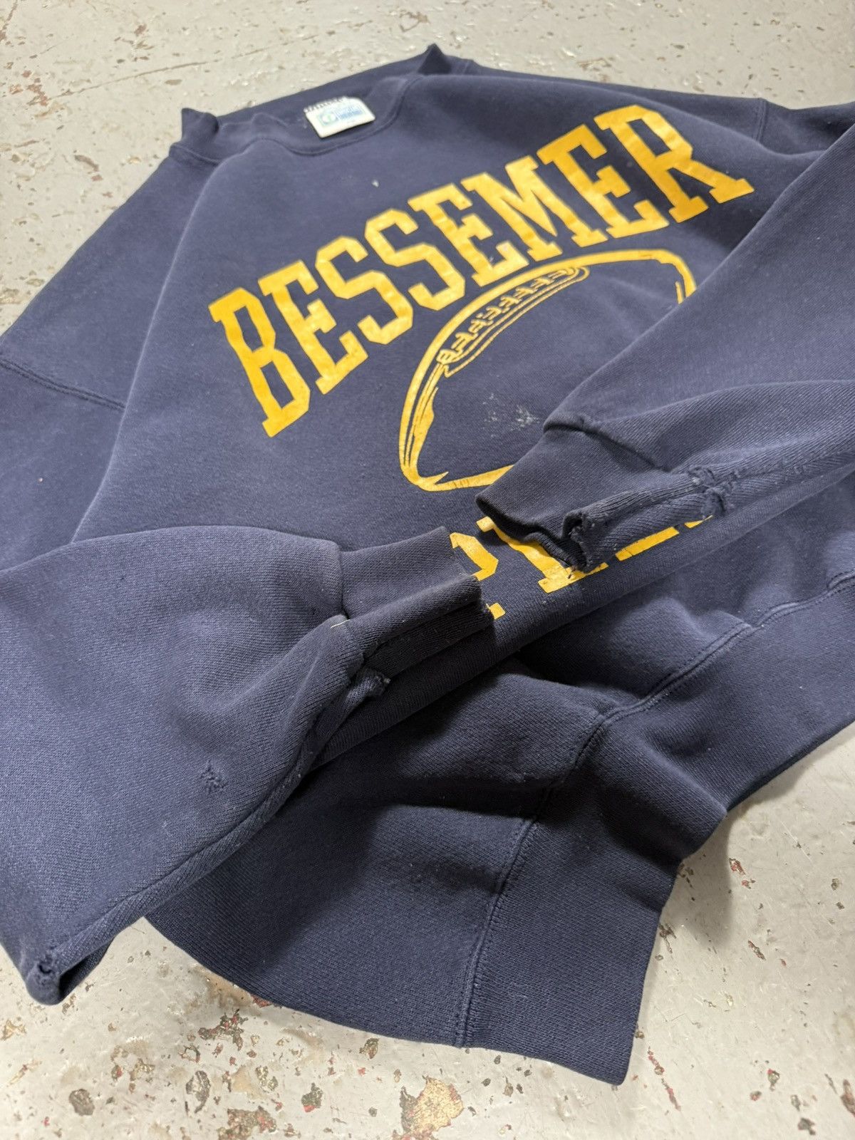 Other Vintage Bessemer Football Crewneck Sweater Size US L / EU 52-54 / 3 - 6 Thumbnail