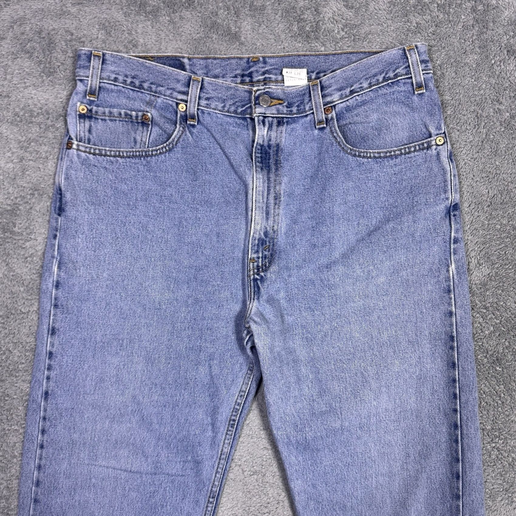 Levi's VINTAGE Levi's 505 Jeans Mens 36x36 Straight Lightwash 90s Paper Tag Bat Wing Y2K Size US 36 / EU 52 - 3 Thumbnail