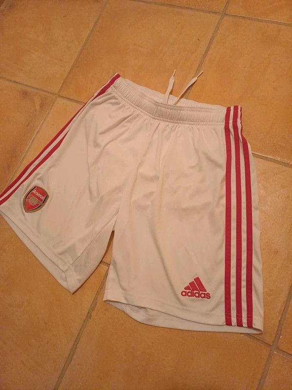 Adidas × Vintage Adidas Arsenal sports shorts Size US 32 / EU 48 - 2 Thumbnail