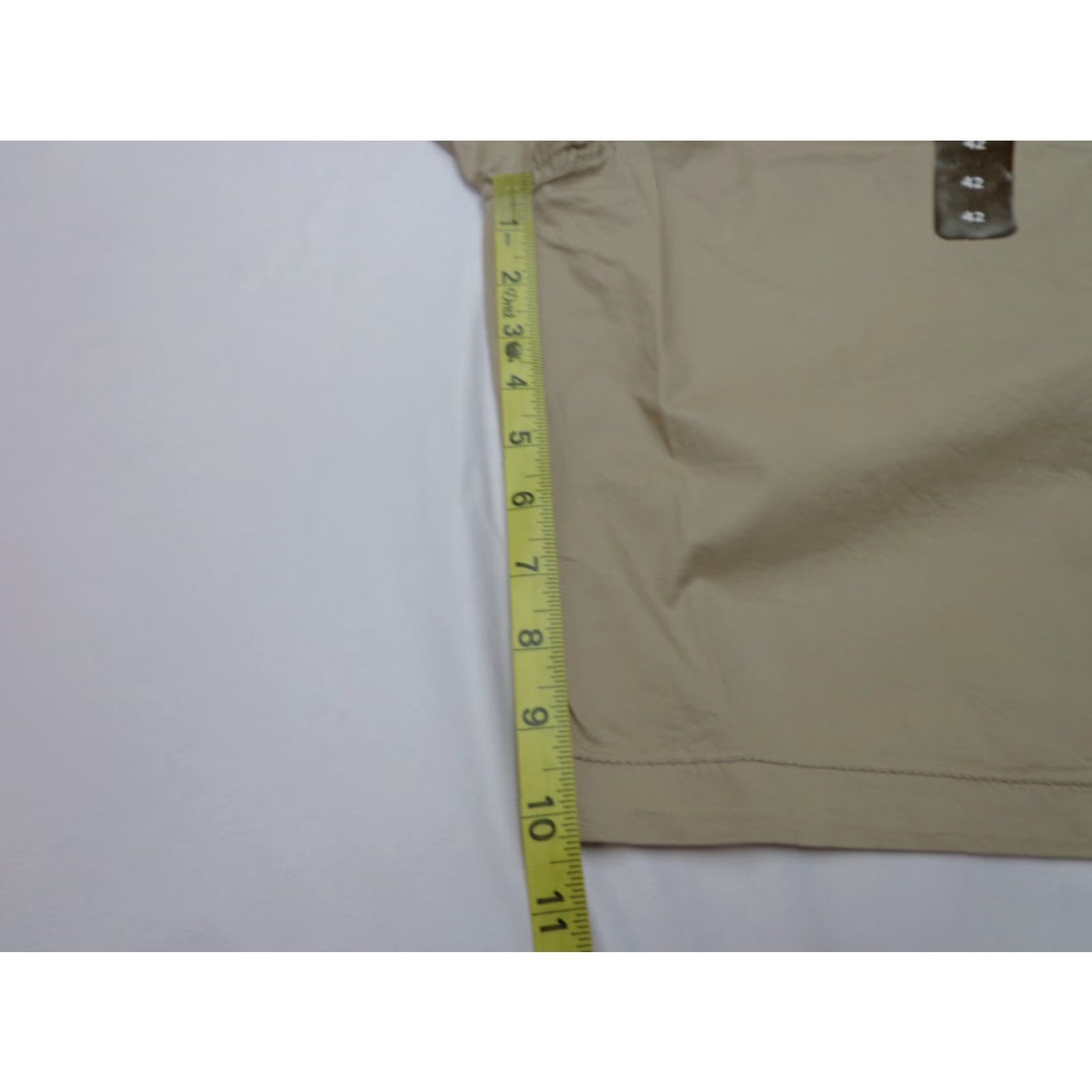 CO VINTAGE Iron Co Cargo Shorts Regular Fit Beige Cotton Blend Stretch 42 Men Cargo Shorts 42 Beige Vintage Wheat Regular Mens Casual Travel Workwear Size US 42 / EU 58 - 7 Thumbnail