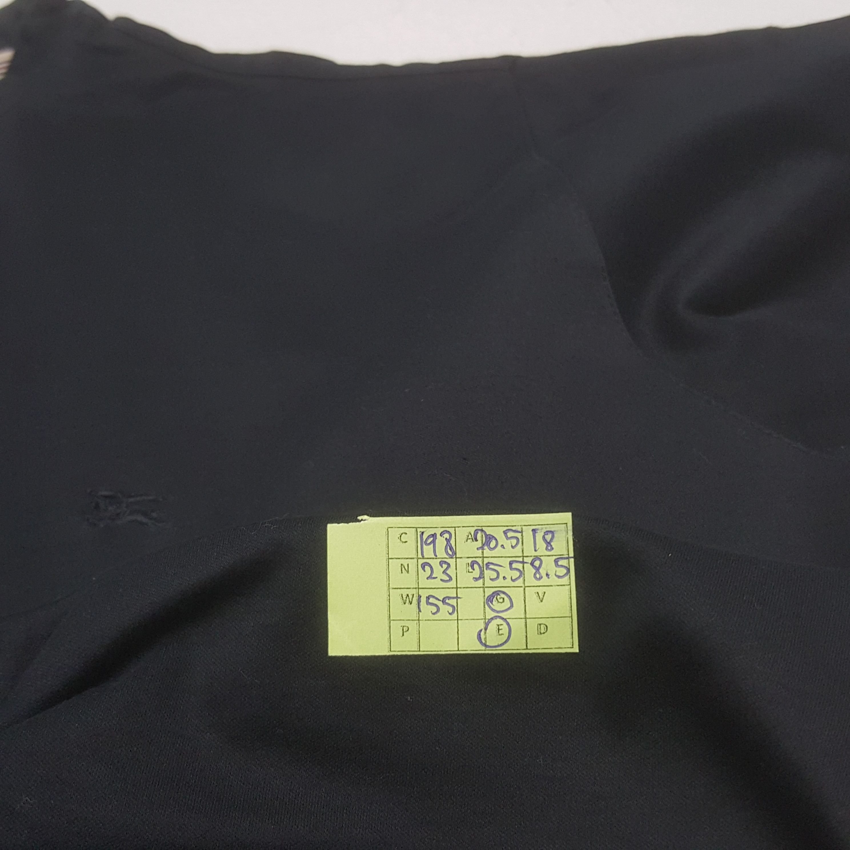 Burberry × Vintage Vintage Burberry London Nova Check T-shirt Size US M / EU 48-50 / 2 - 8 Thumbnail