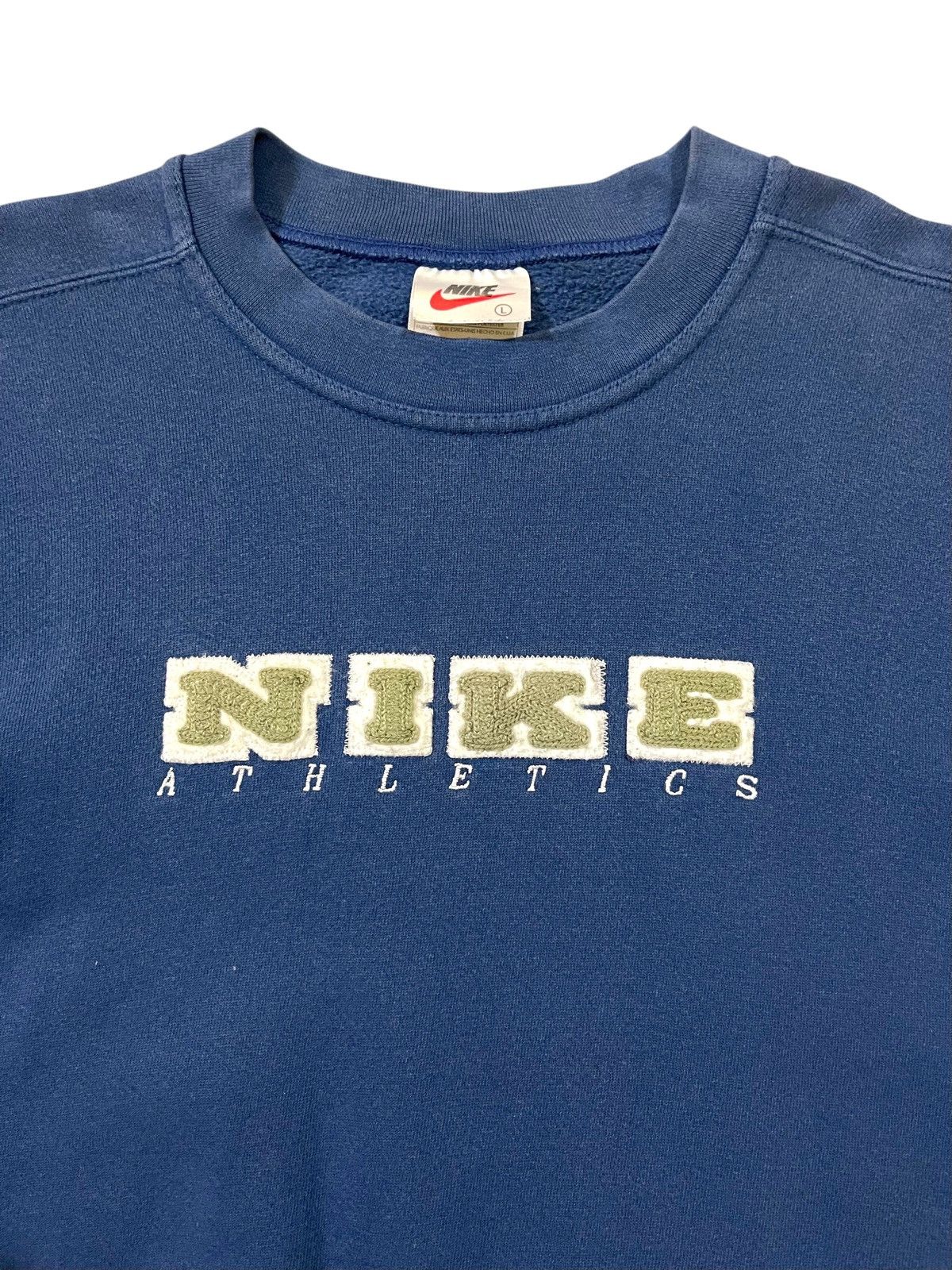 Vintage Vintage 90's Nike Athletics Sweatshirt Size US L / EU 52-54 / 3 - 3 Thumbnail