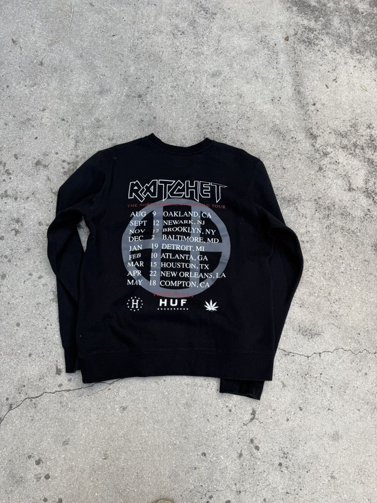 Huf HUF x Iron maiden Ratchet tour sweatshirt black crewneck L Size US L / EU 52-54 / 3 - 2 Thumbnail