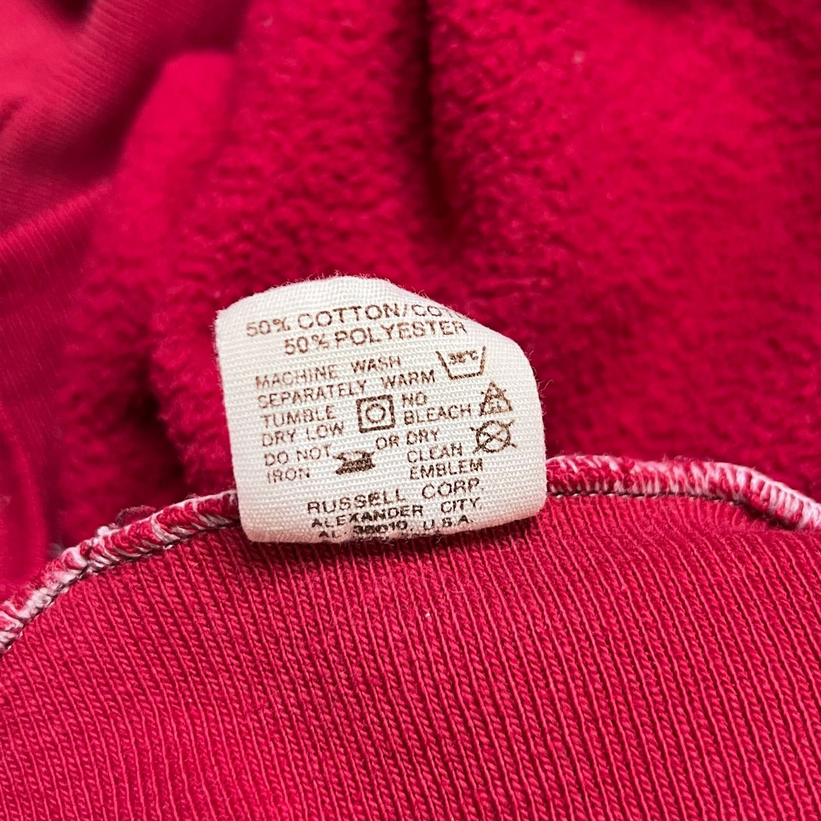 Russell Athletic Vintage 1970s Russell Athletic Hoodie Red USA Distressed L Size US L / EU 52-54 / 3 - 7 Thumbnail
