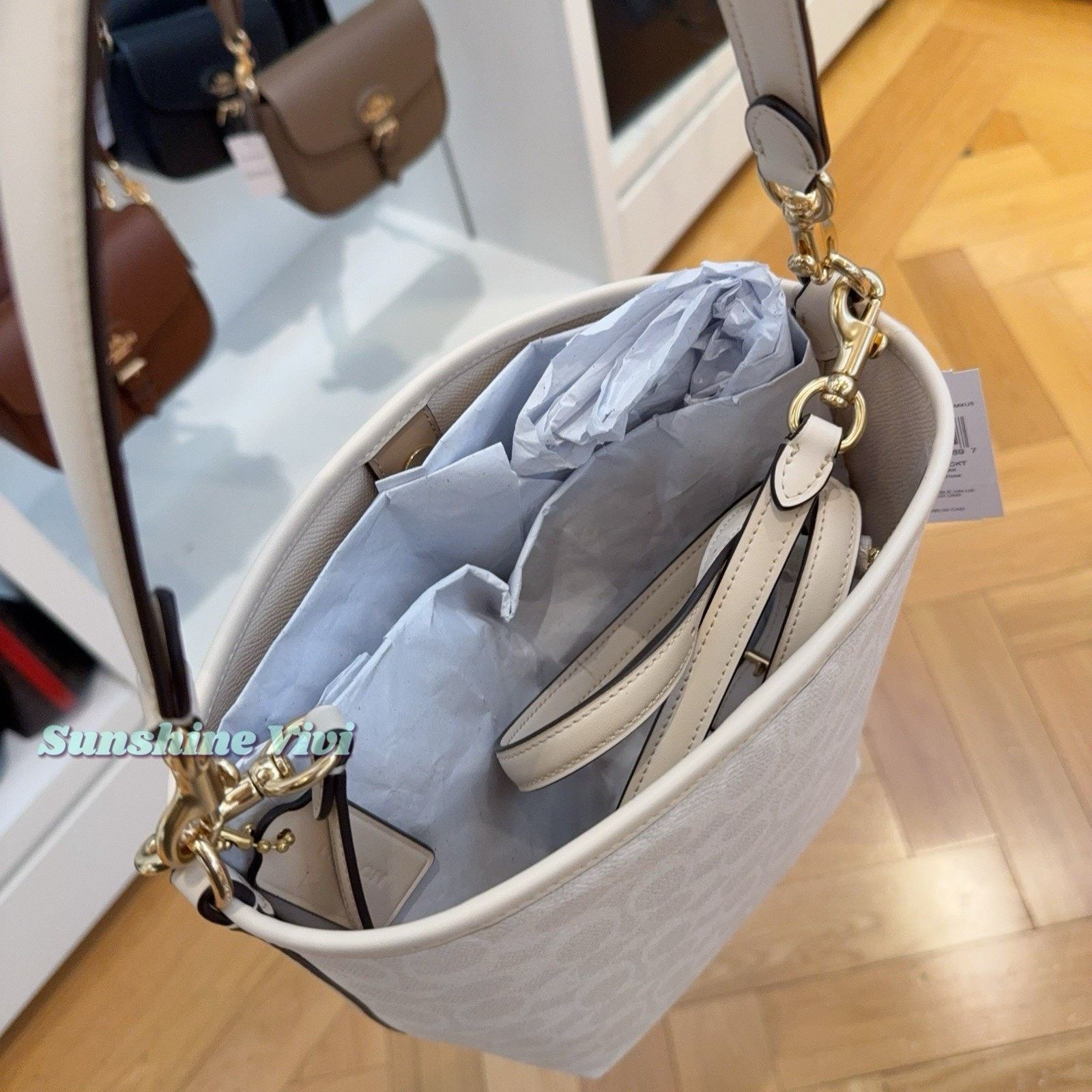 Coach NWT Coach City Bucket Bag Canvas CT800 Gold/White/Chalk Size ONE SIZE - 7 Thumbnail
