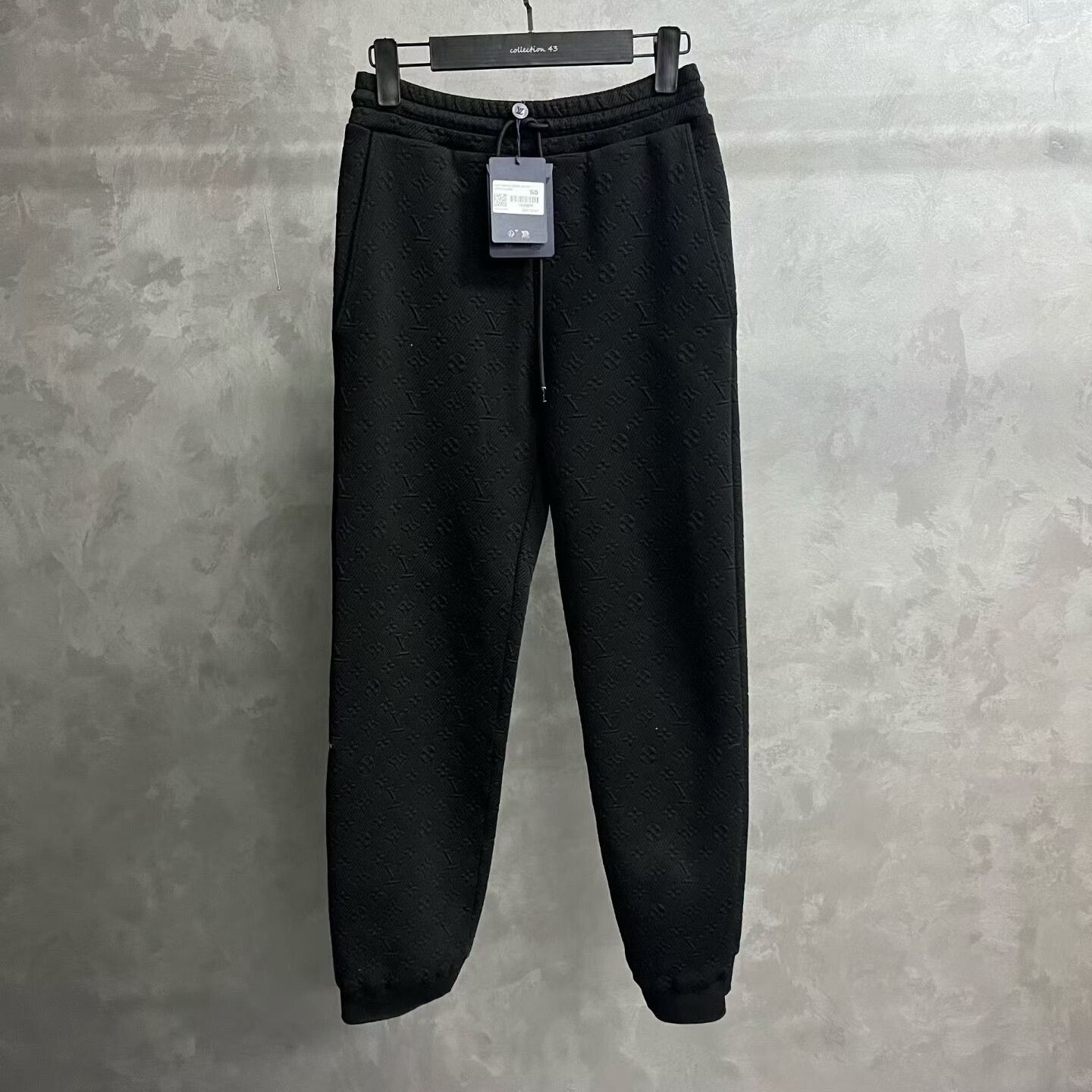 Louis Vuitton Louis Vuitton Black Knit Jogger Pants Size US 32 / EU 48 - 1 Thumbnail