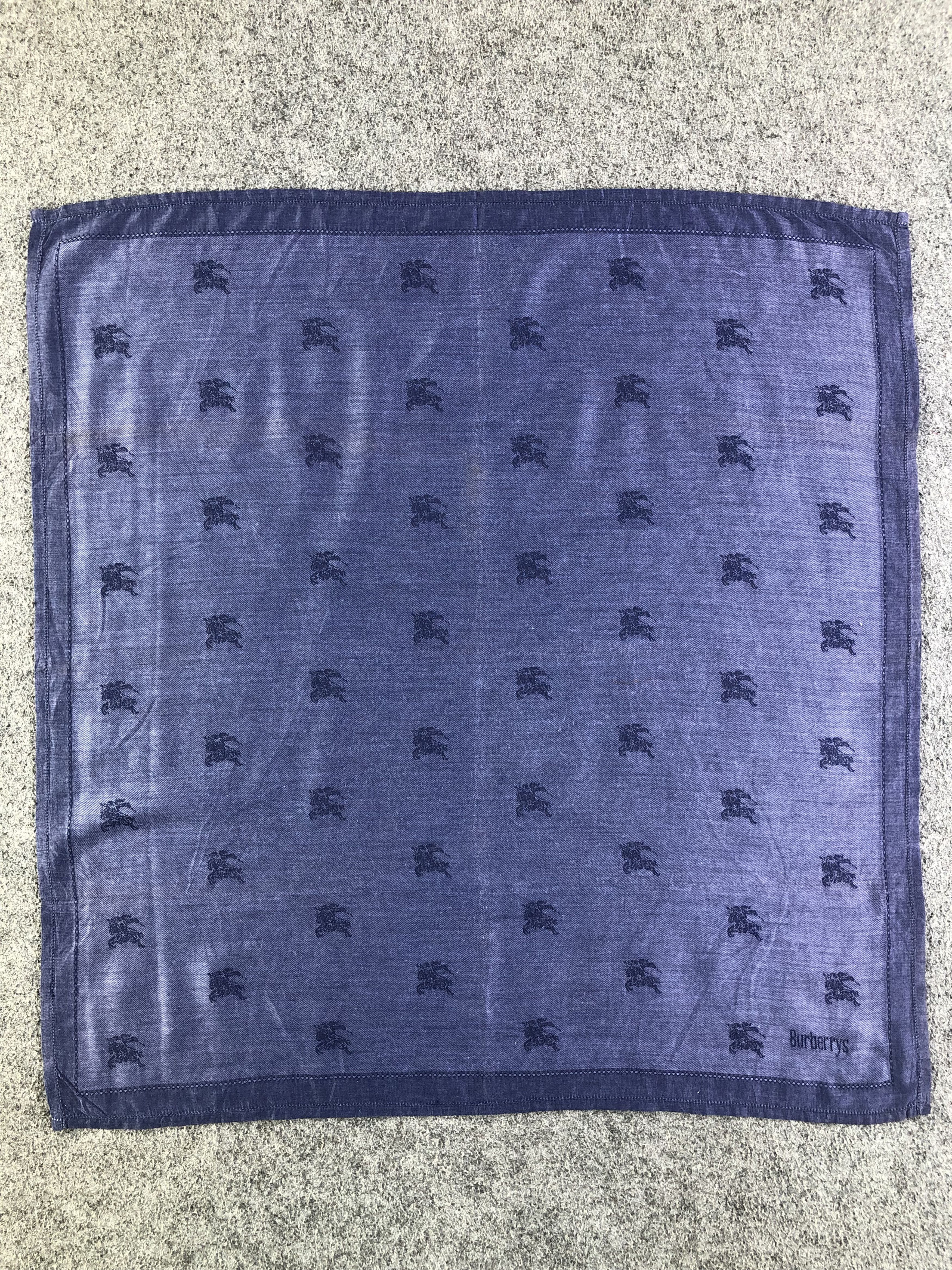 Burberry Burberry Handkerchief / Bandana / Neckerchief Size ONE SIZE - 3 Thumbnail
