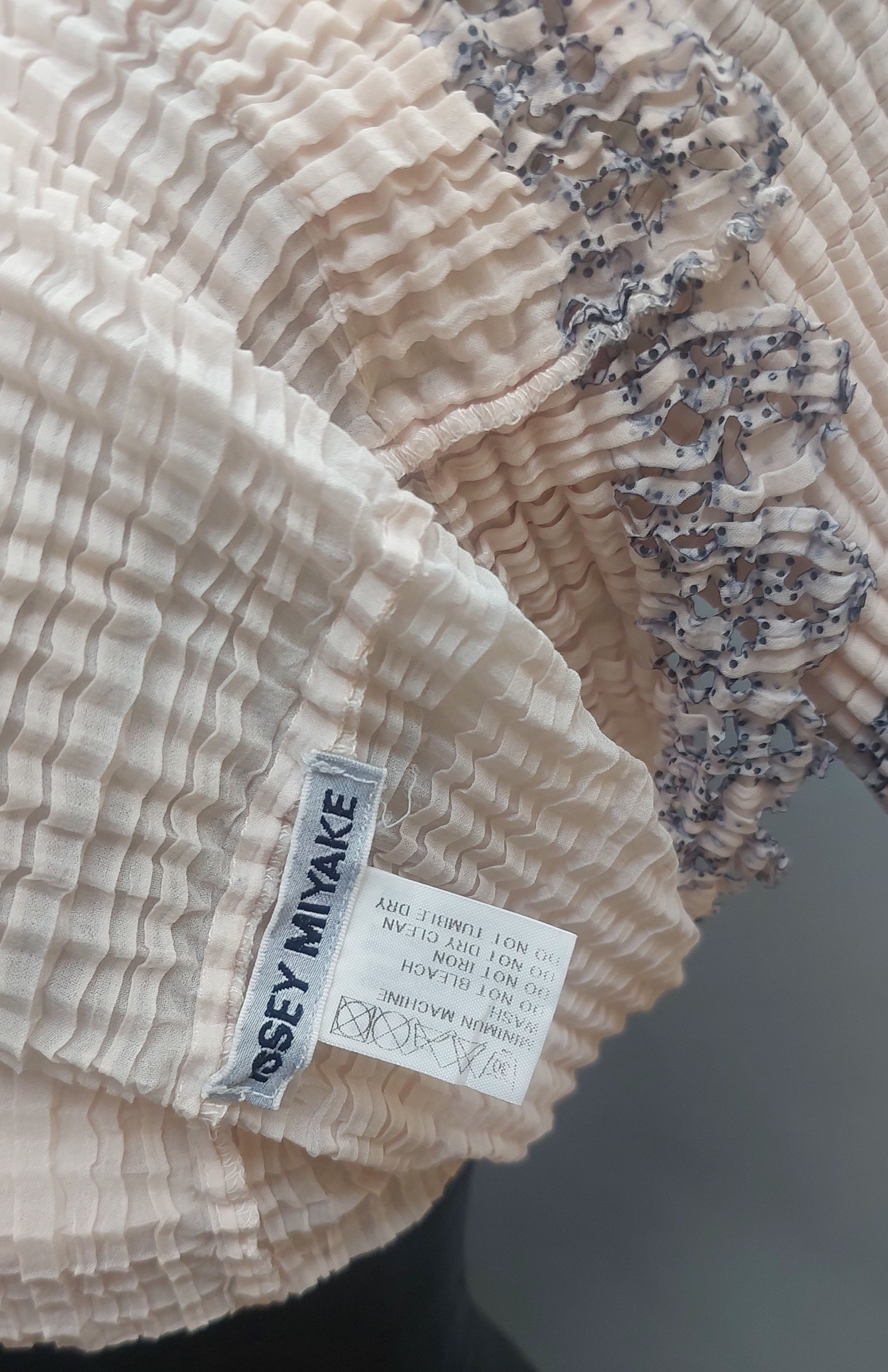Issey Miyake Pleats Please x Issey Miyake 2 Size XS / US 0-2 / IT 36-38 - 10 Thumbnail