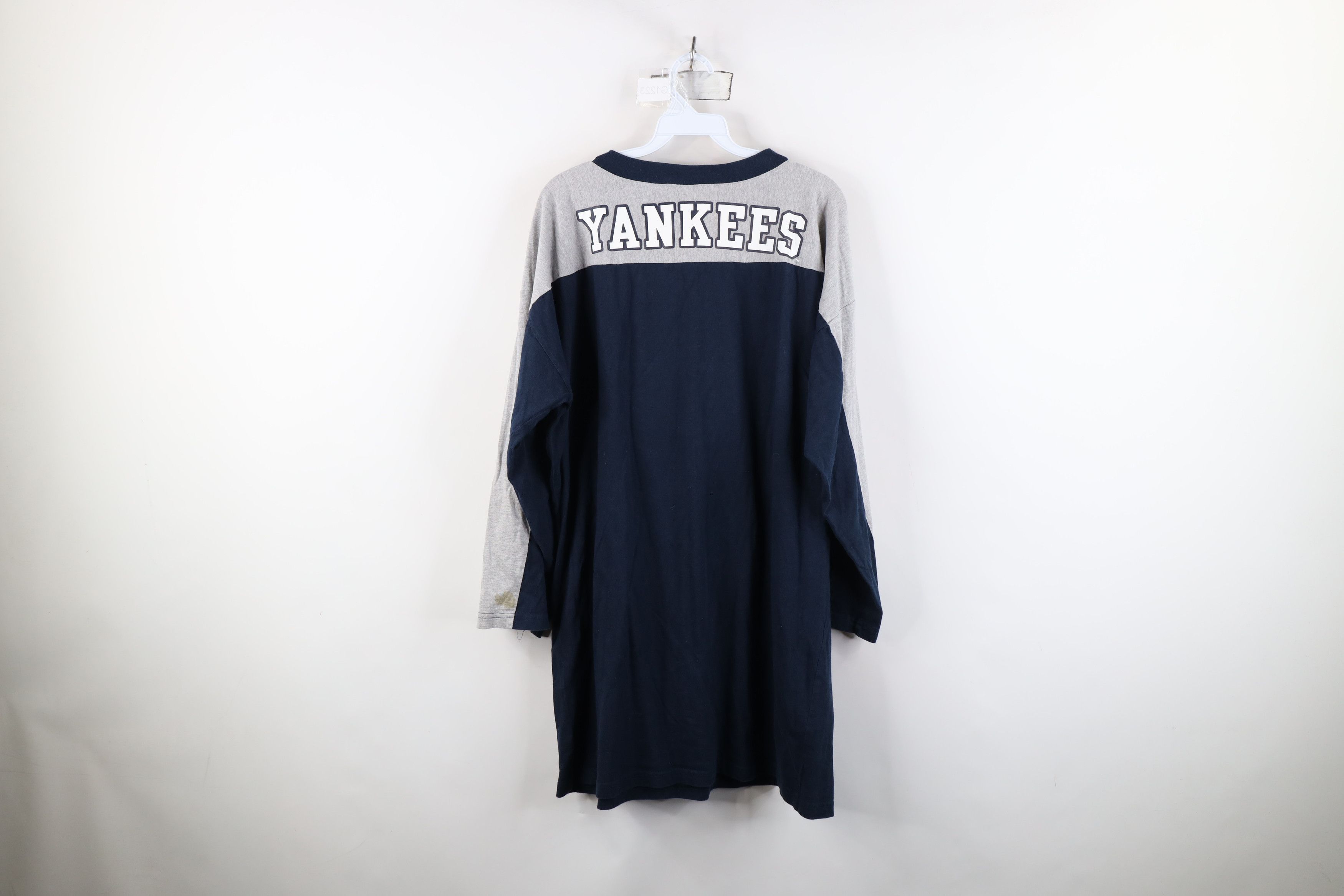 Vintage Vintage 90s New York Yankees Baseball Night Gown T-Shirt Size ONE SIZE - 12 Thumbnail