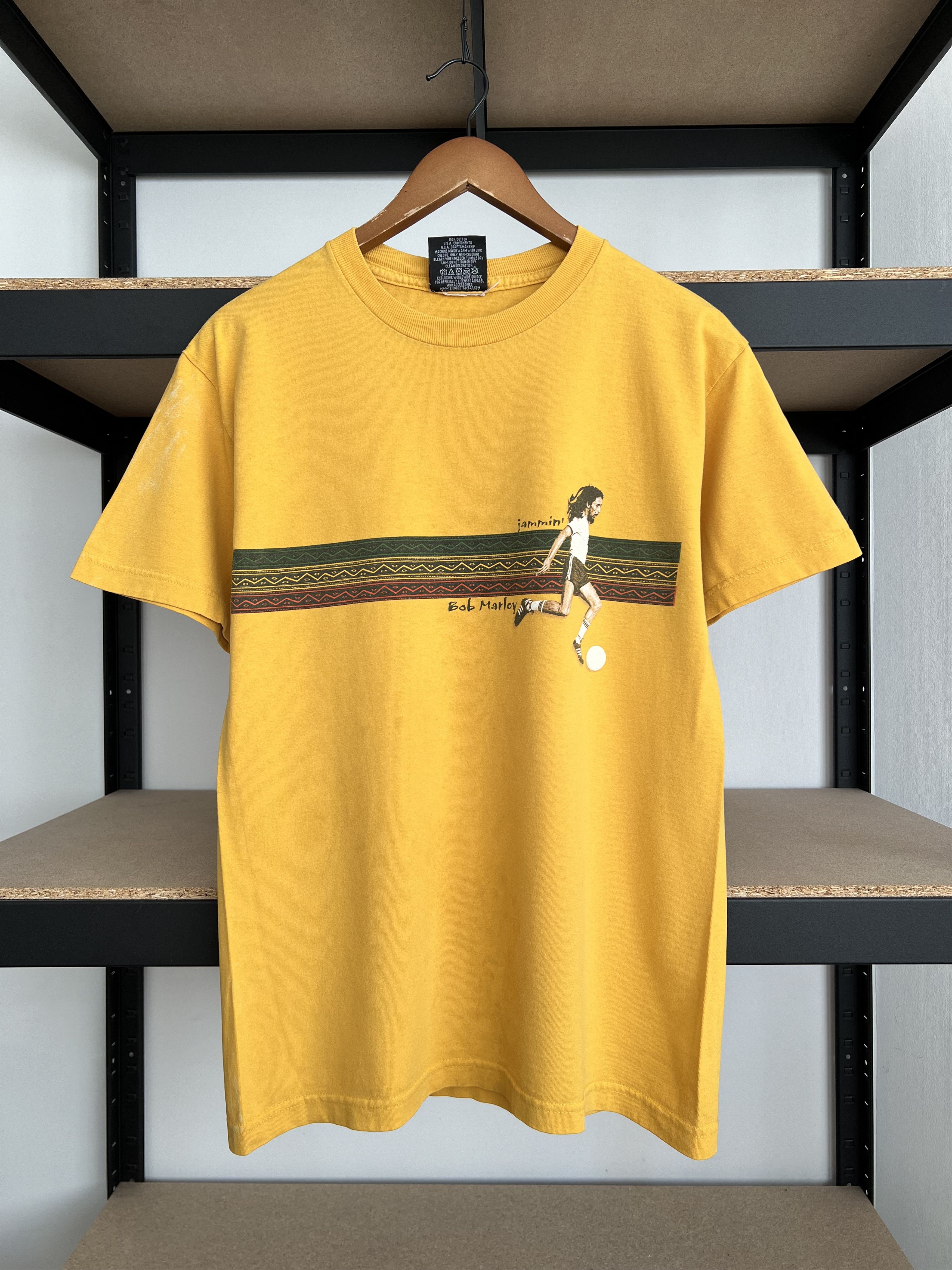 Vintage 2000s Bob Marley Jamaica Jammin Soccer Zion T-shirt