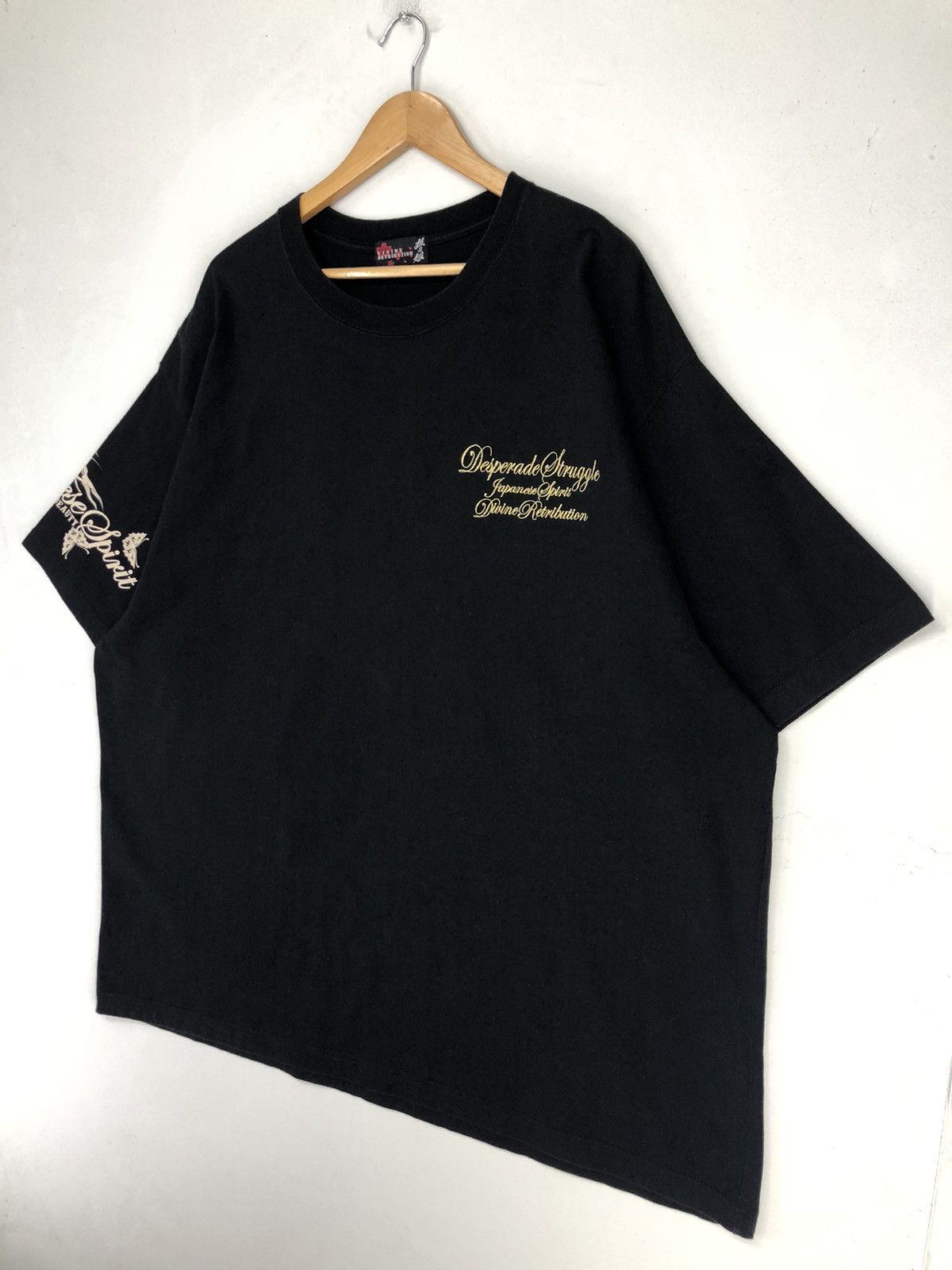 Japanese Brand Divine Retribution Desperade Struggle Big Print Tshirt Size US XXL / EU 58 / 5 - 4 Thumbnail