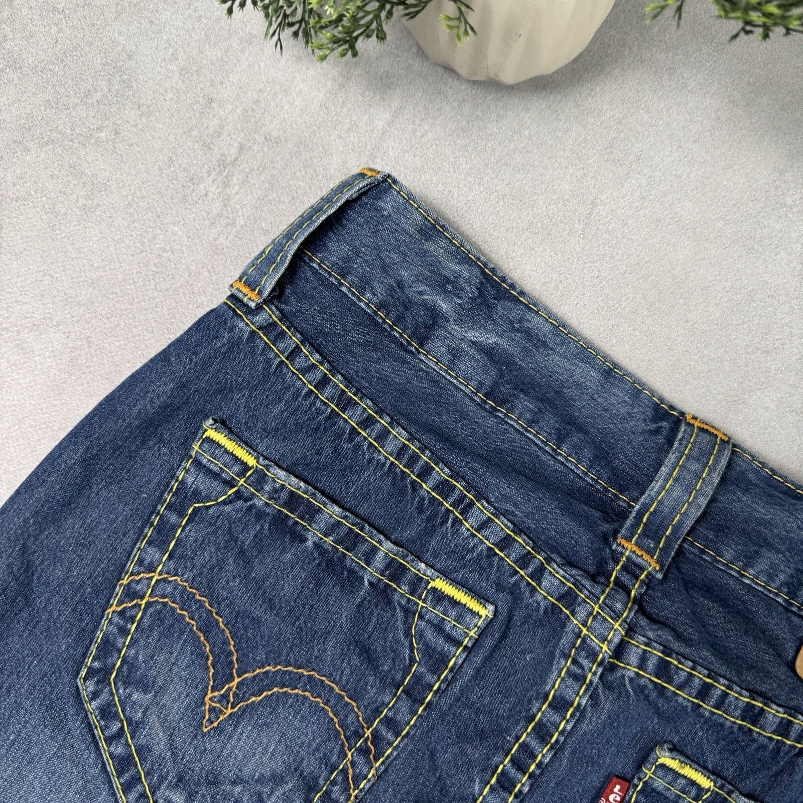 Levi's Vintage Levis Mini Skirt Size Sx Blue Denim Short Size 28" / US 6 / IT 42 - 16 Thumbnail