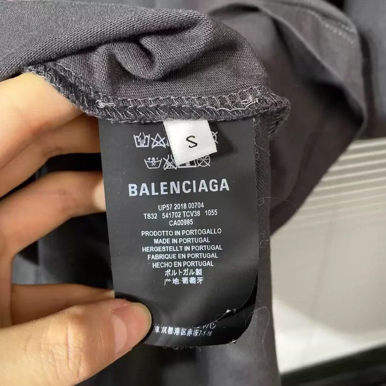 Balenciaga Balenciaga Band Short Sleeve Size US S / EU 44-46 / 1 - 4 Thumbnail