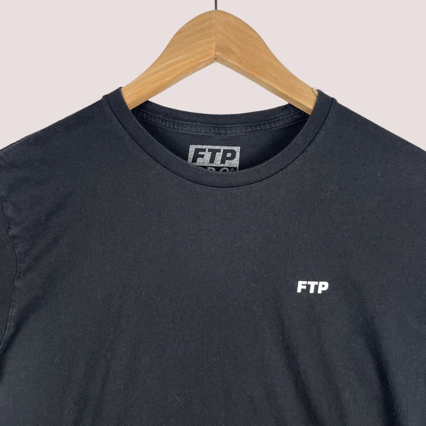 Vintage FTP Pro Club Shirt Mens Medium Black Short Sleeve FTP The Population Spell Out Shirt Size US M / EU 48-50 / 2 - 1 Thumbnail