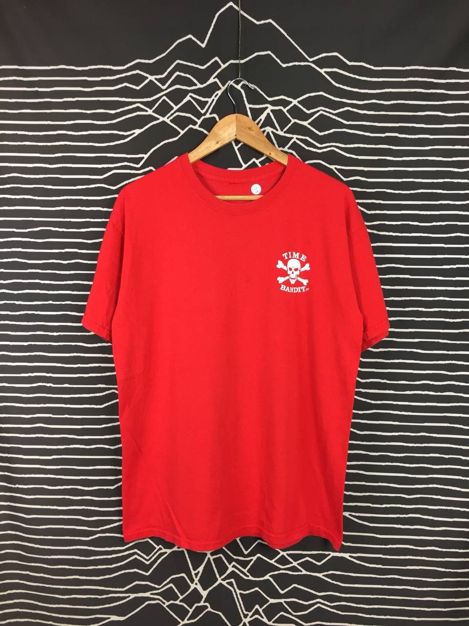 Vintage Time Bandit Deadliest Catch Crossbones Skull Tee Size US L / EU 52-54 / 3 - 5 Thumbnail