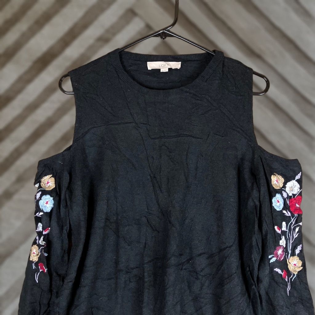 Loft LOFT Womens Sweater Black Floral Embroidered Cold Shoulder Crew Wool Blend XL Size XL / US 12-14 / IT 48-50 - 1 Thumbnail