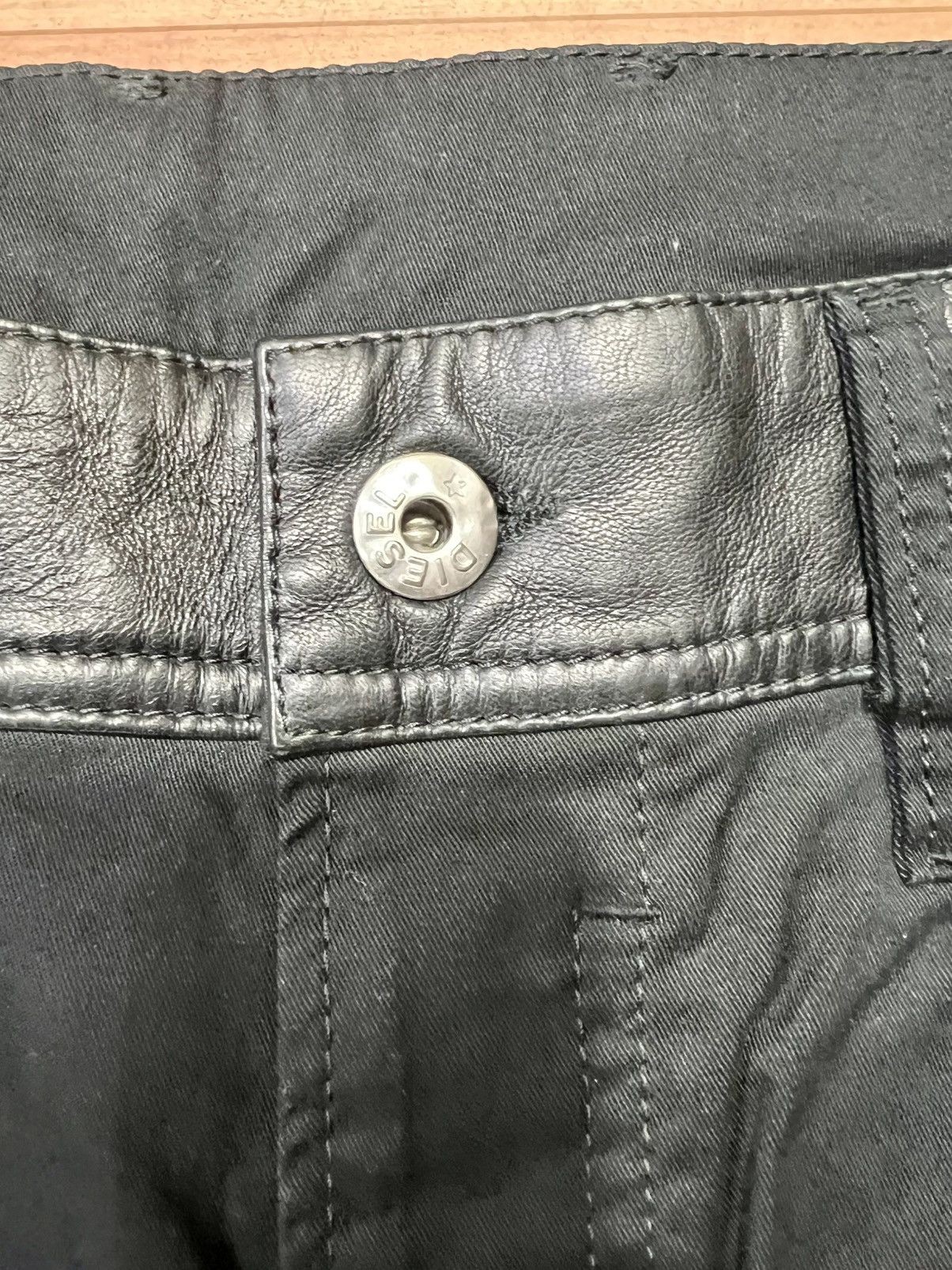 Diesel Diesel fabric+leather pant size 32 Size US 32 / EU 48 - 6 Thumbnail