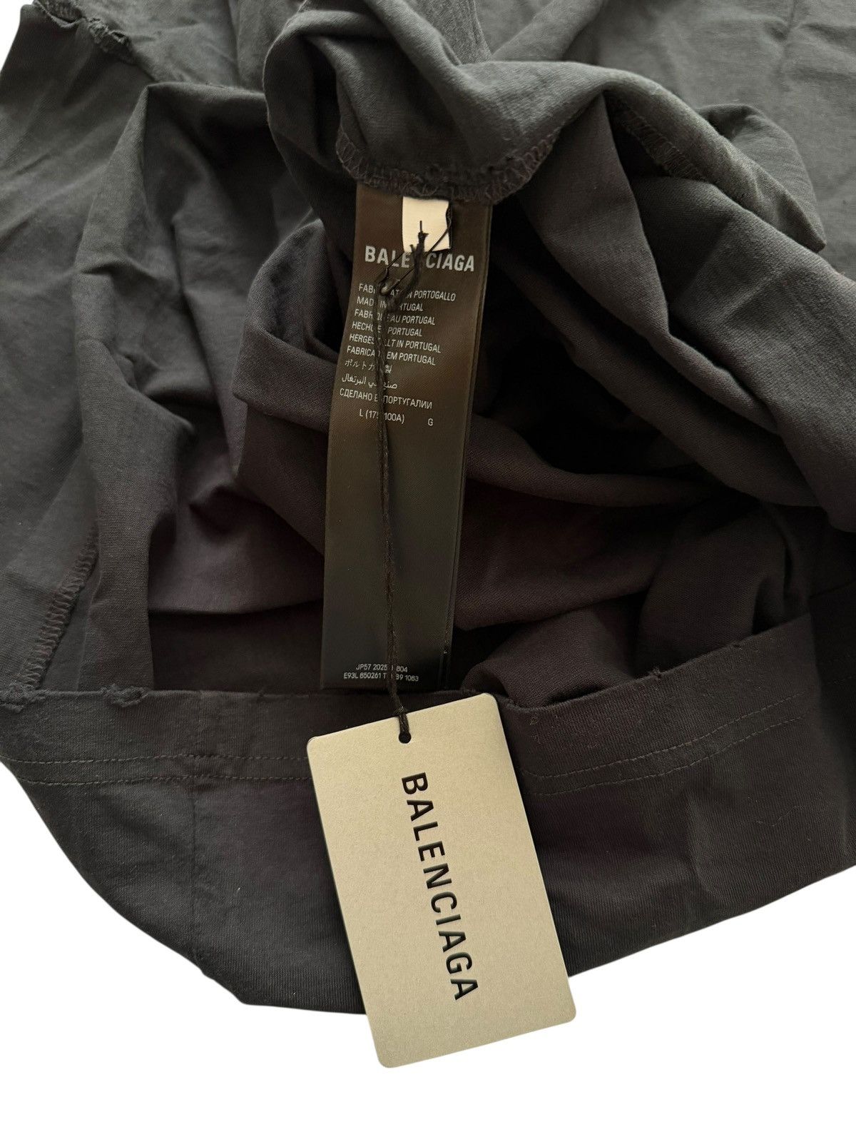Balenciaga Main Character Distressed Shirt Size US L / EU 52-54 / 3 - 7 Thumbnail