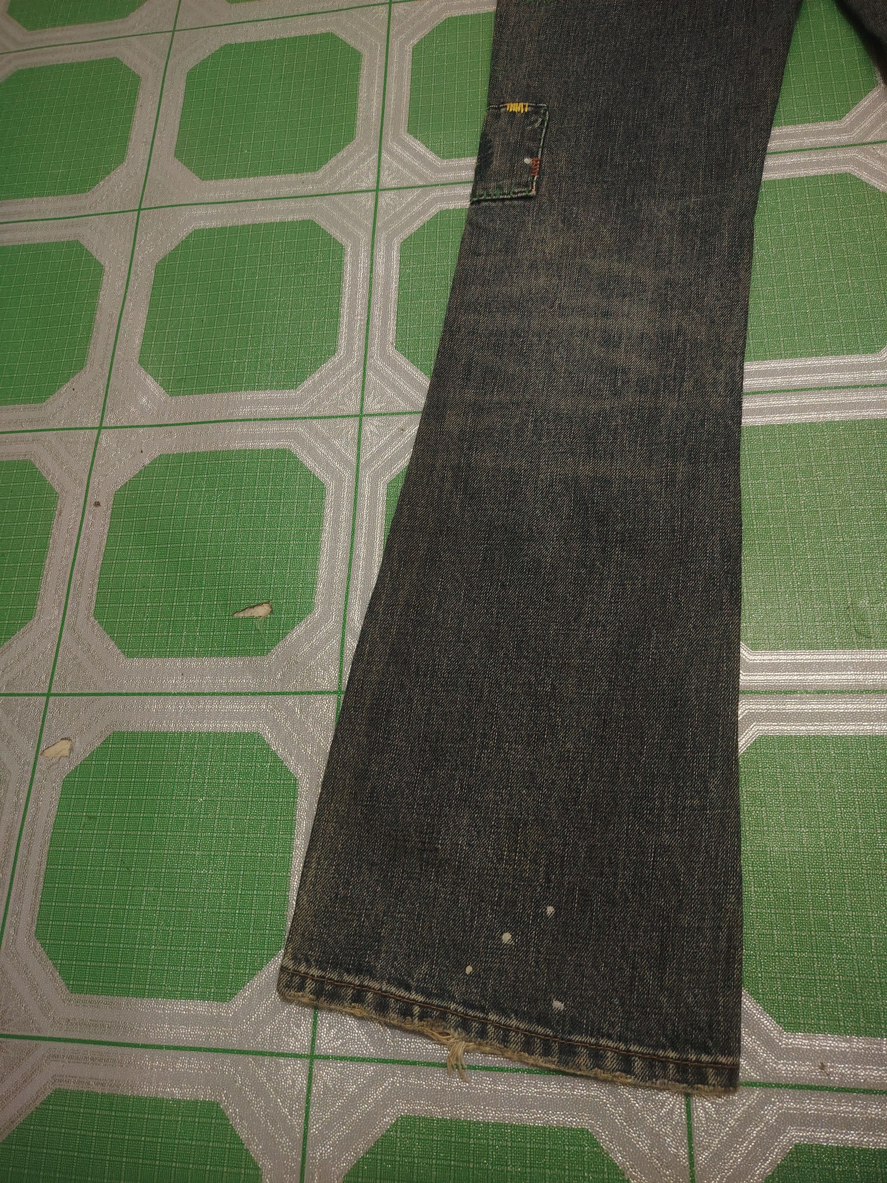 Who Decides War Japanese Back Number Patchwork Boro Flared Jeans Distressed Size US 30 / EU 46 - 18 Thumbnail