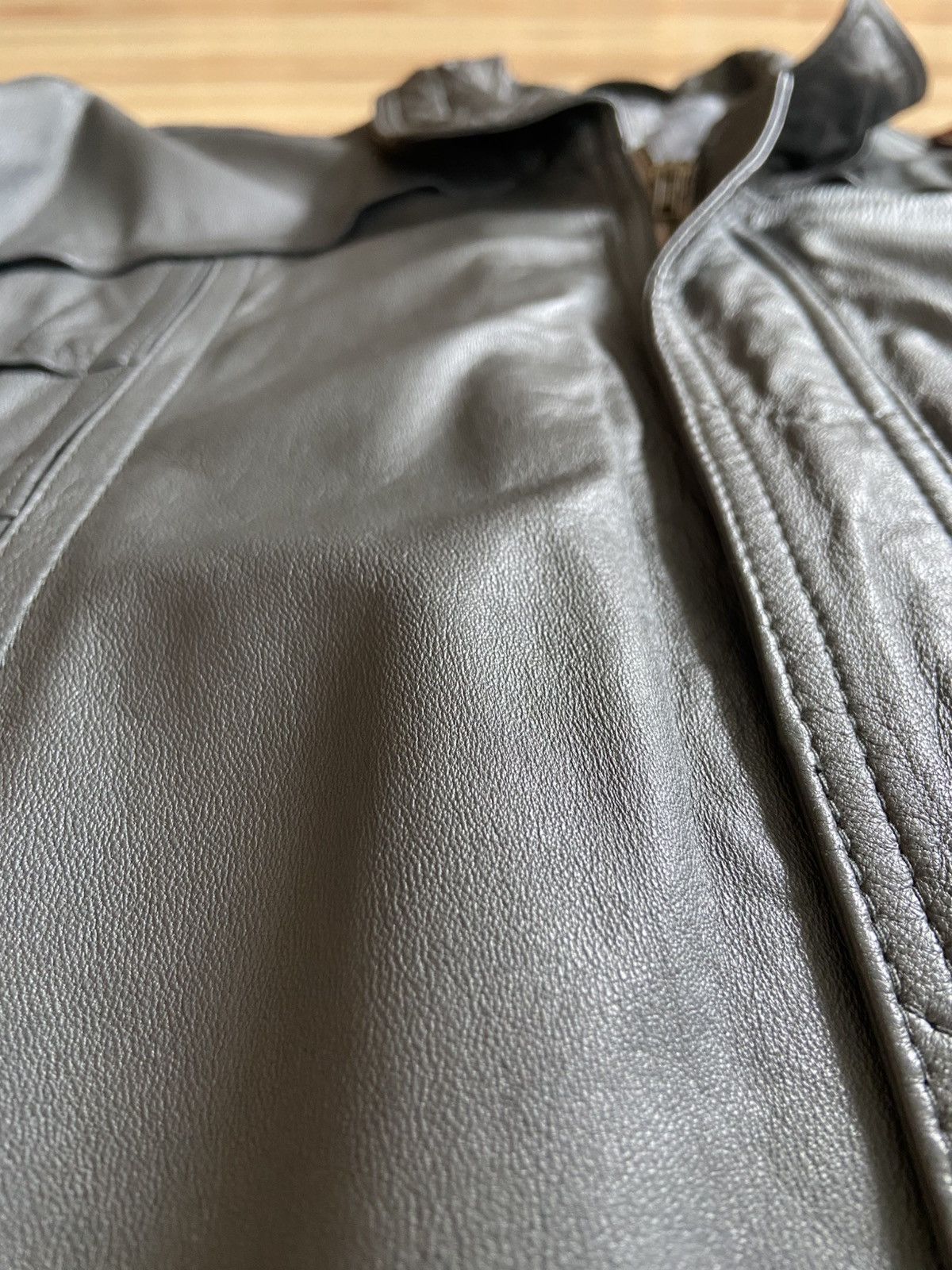 Japanese Brand Vintage Grey leather bomber Jacket Size US M / EU 48-50 / 2 - 6 Thumbnail