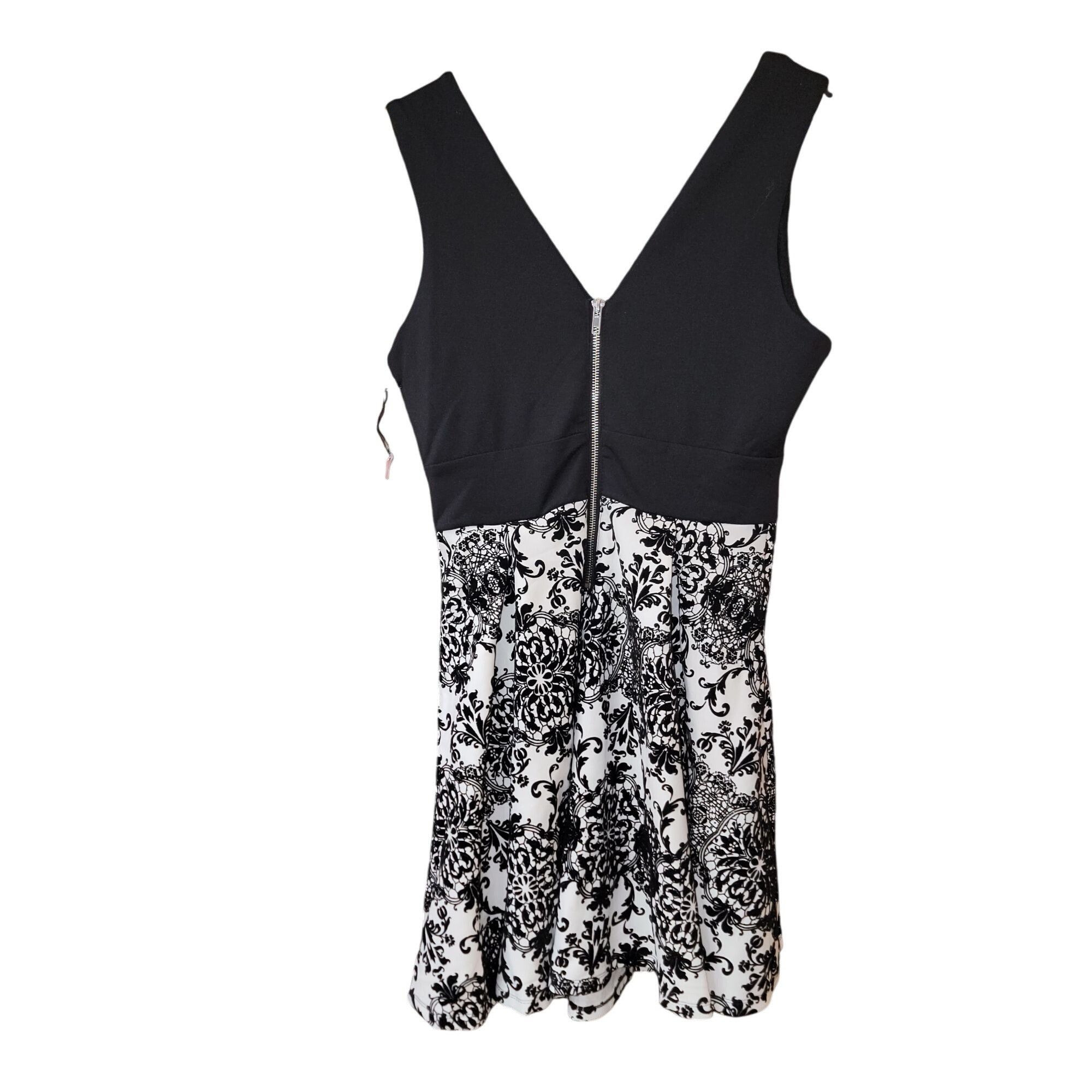 Other Haute Monde Black & White Sleeveless Dress L Size L / US 10 / IT 46 - 2 Thumbnail