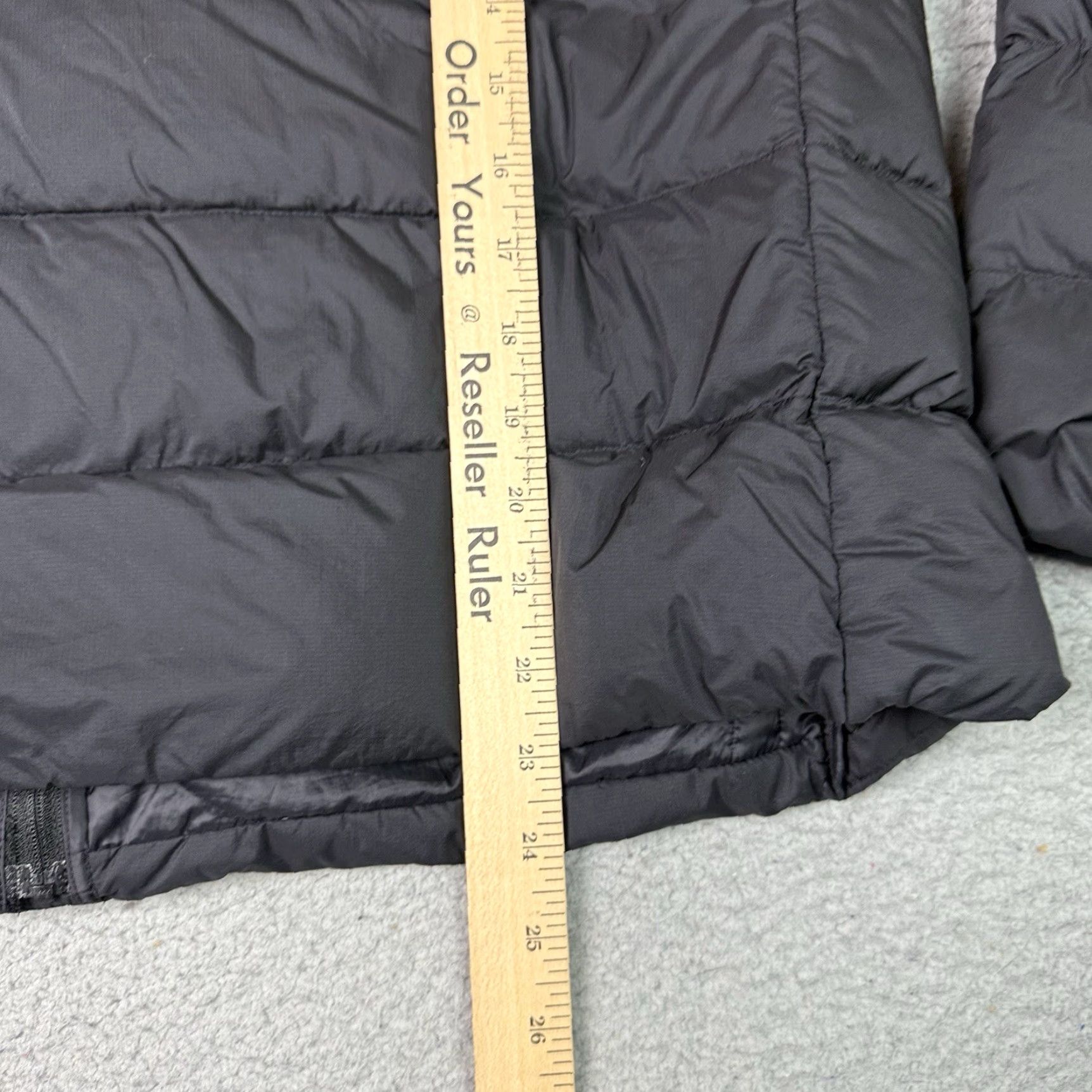 Uniqlo VINTAGE Uniqlo Jacket Mens Down Ultra Light Black Large Coat Casual Essential Nylon Boxy Size US L / EU 52-54 / 3 - 7 Thumbnail