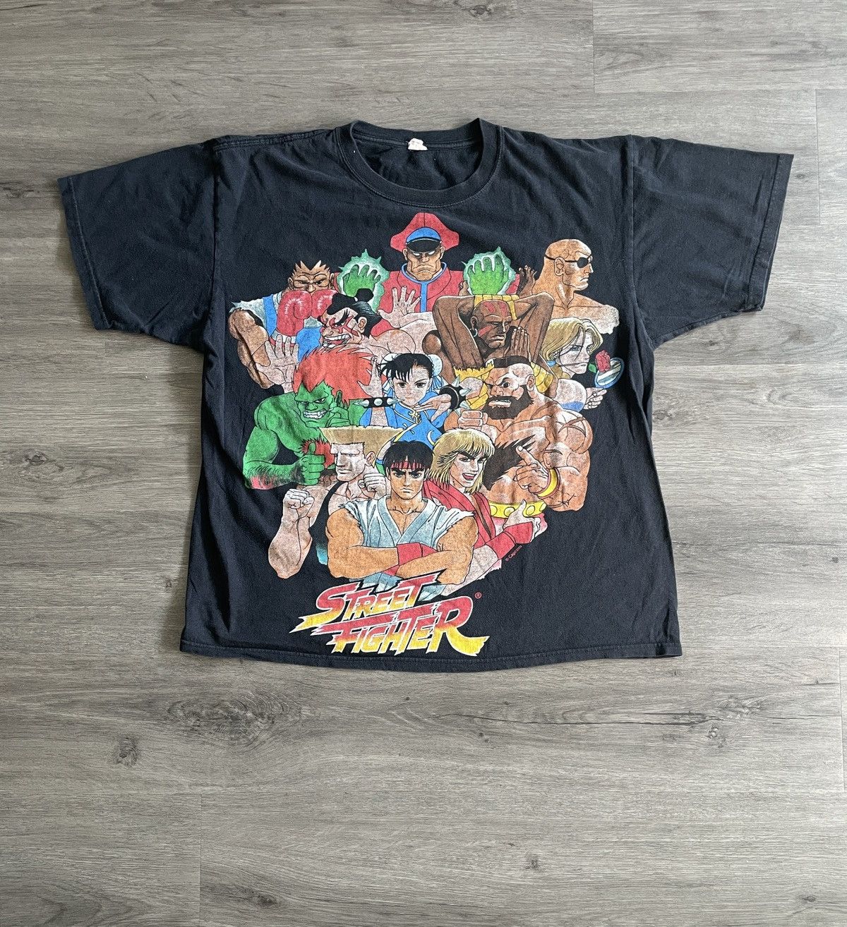 Anvil Vintage 90’s Anvil “Capcom Street fighter” T-Shirt (Sz.XL) Size US XL / EU 56 / 4 - 1 Thumbnail