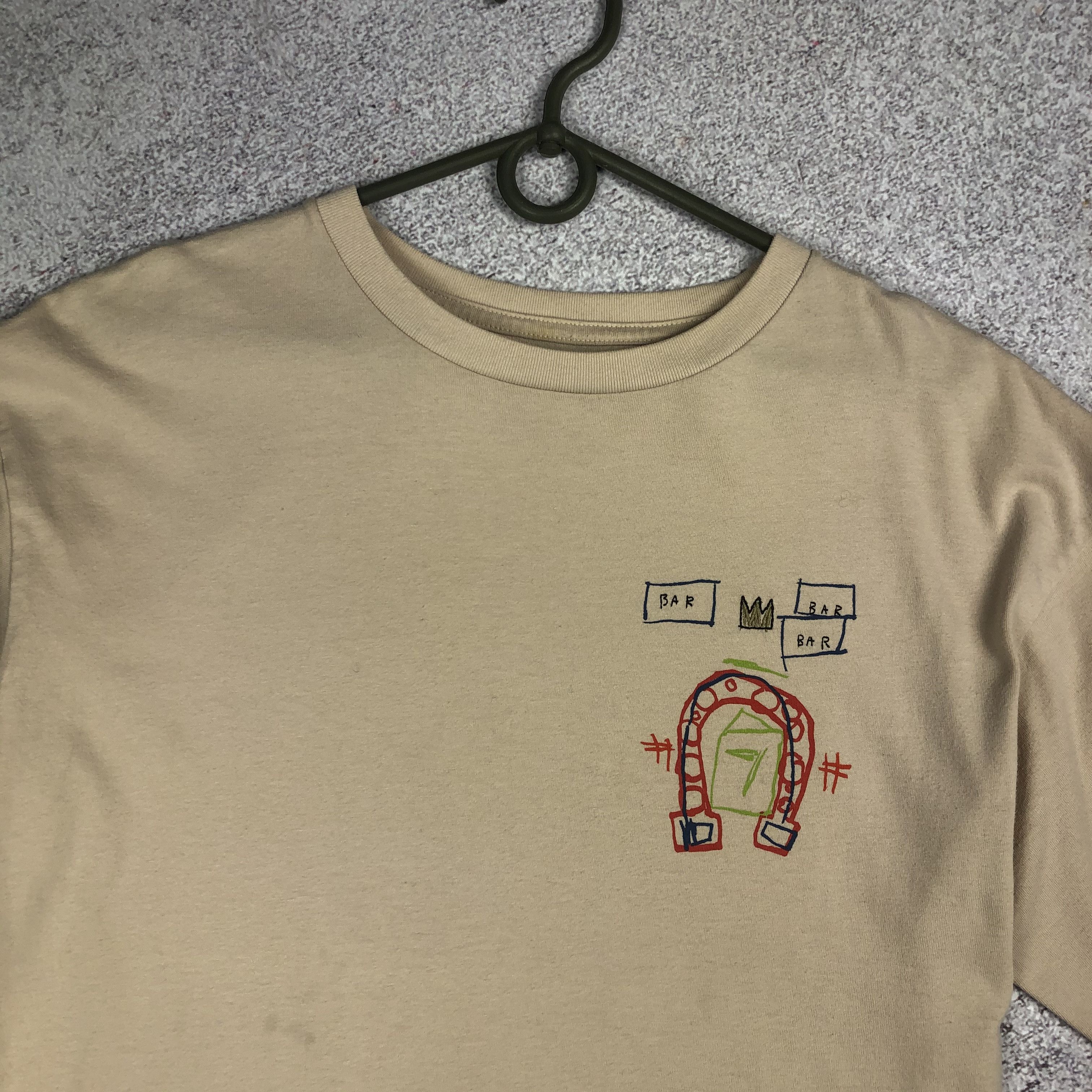 Japanese Brand Jean Michael Basquiat x Uniqlo Art T-Shirt Streerwear Tee Size US M / EU 48-50 / 2 - 3 Thumbnail