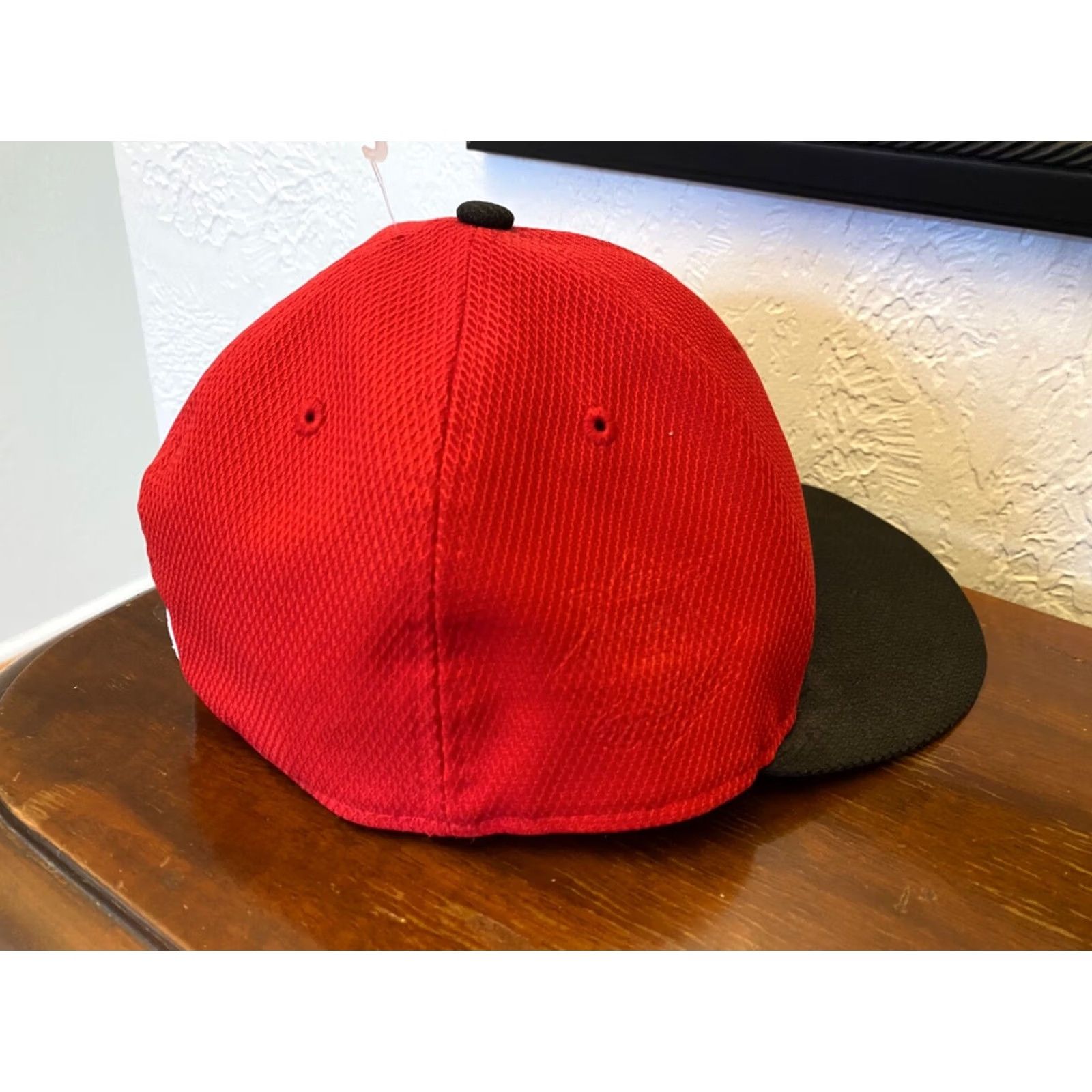 MLB VINTAGE Cincinnati Reds MLB Baseball Cap Hat 7 1/2 Red Blue 59Fifty Fitted United States Men Baseball Cap Mens Size ONE SIZE - 4 Thumbnail