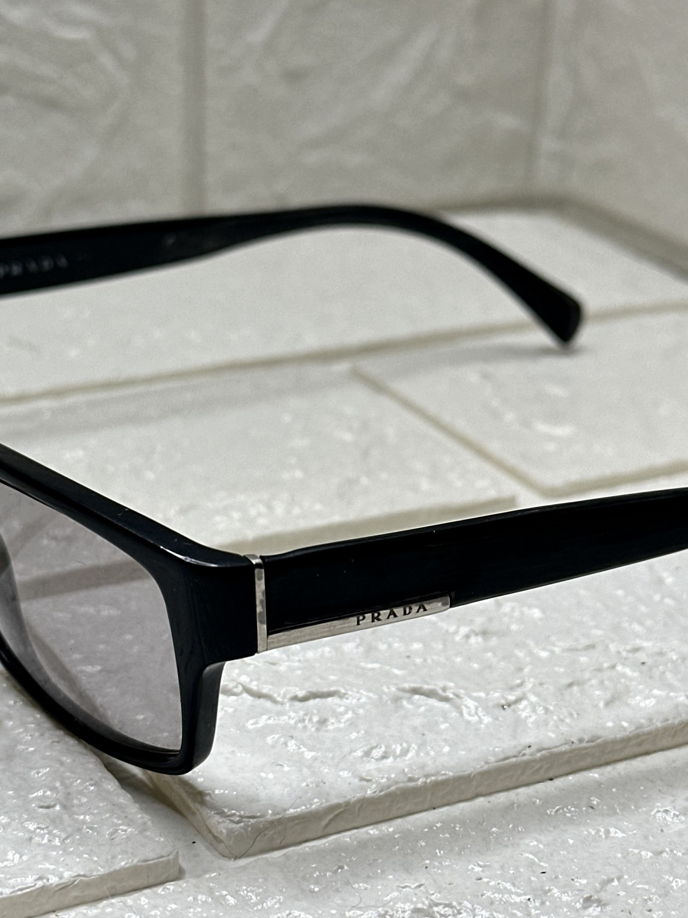 Prada Prada Classic Vintage Sunglasses Size ONE SIZE - 4 Thumbnail