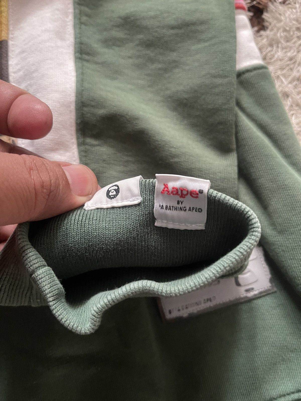 Bape 🇯🇵AAPE UNVS BY A BATHING APE EMBROIDERY CREWNECK Size US M / EU 48-50 / 2 - 8 Thumbnail