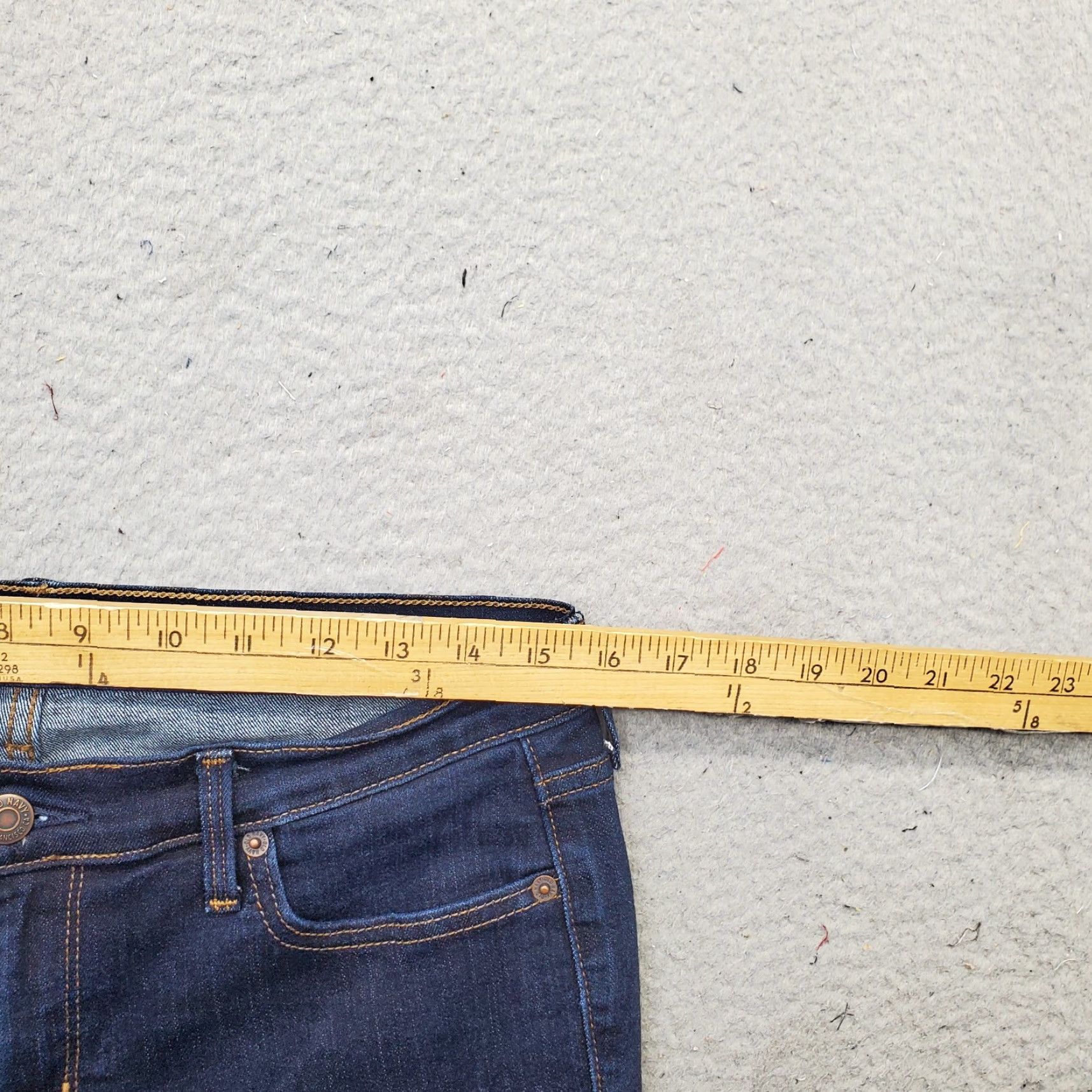 Old Navy Old Navy Jeans Womens 8P Petite Blue Denim Mid-Rise Skinny Leg Shirt? Size 30" / US 8 / IT 44 - 6 Thumbnail