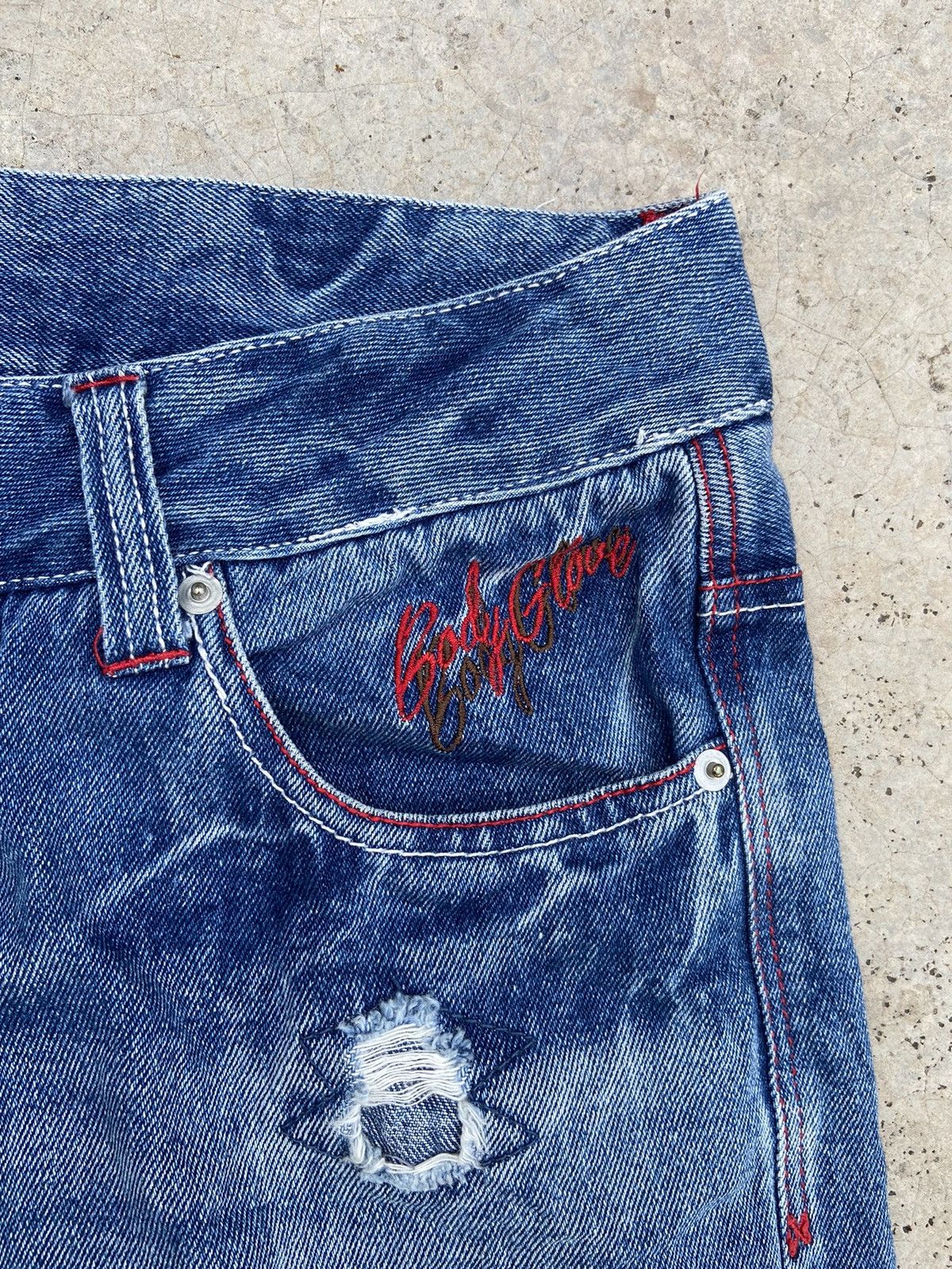 Body Glove 🔥 Body Glove short jeans street fashion distressed Size US 31 - 5 Thumbnail