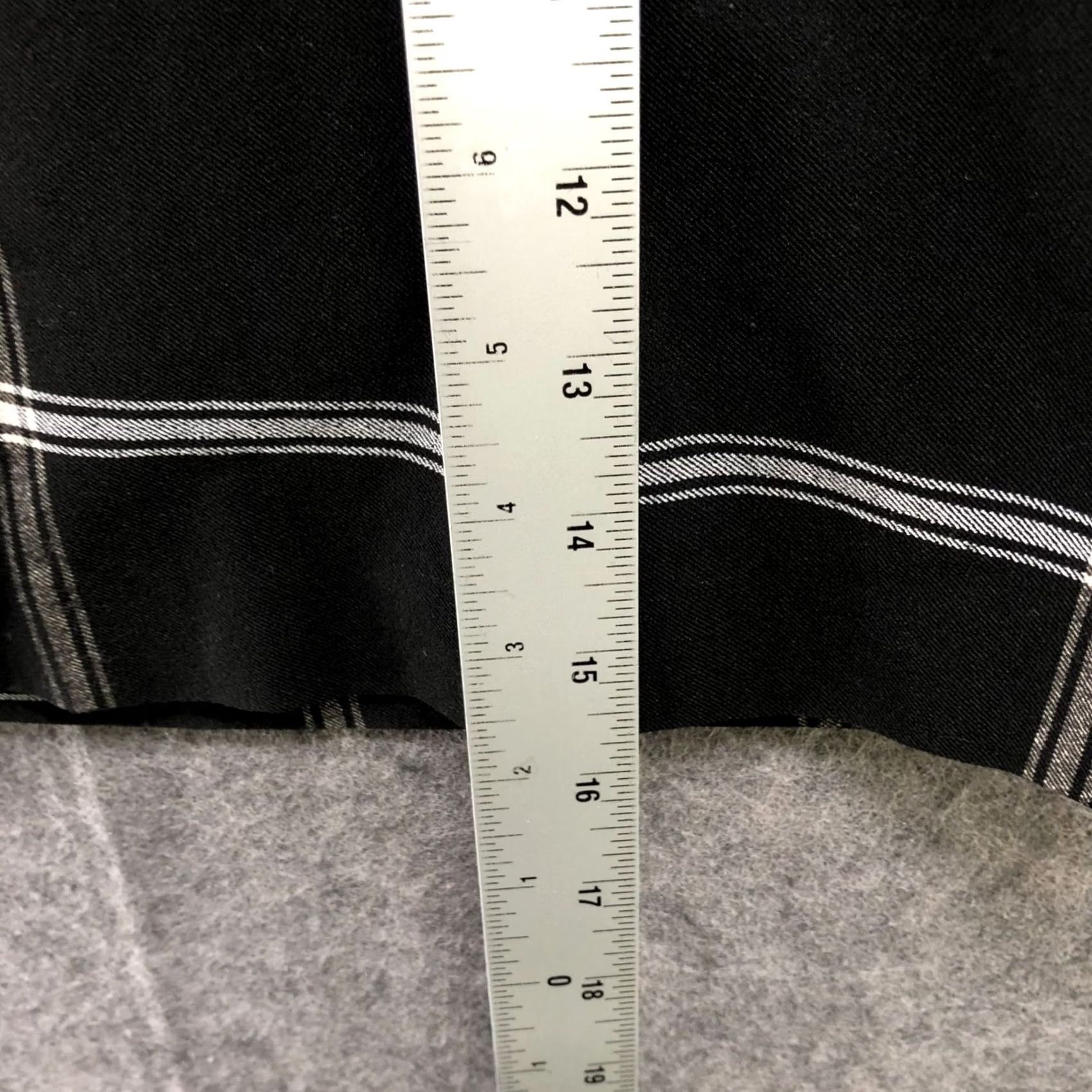 Urban Outfitters Urban Outfitters Plaid Mini Skirt Womens M Black White Grid Button Front Wrap Skirt Vintage No Short Preppy Mens Womens Girls Boys Size 32" / US 10 / IT 46 - 5 Thumbnail