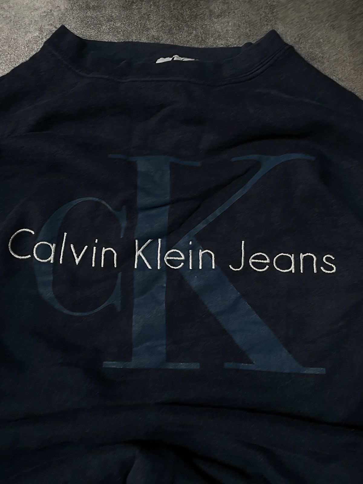 Calvin Klein 🔥RARE🔥Calvin Klein Jeans Sweatshirt Vintage Y2K Crewneck Size US L / EU 52-54 / 3 - 3 Thumbnail