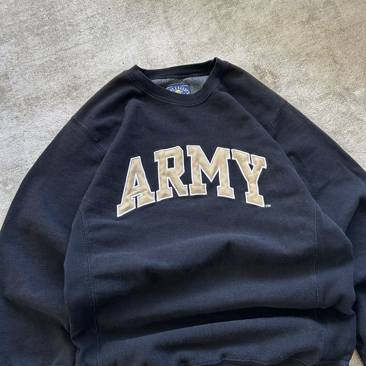 Vintage Vintage Army Crewneck Size US M / EU 48-50 / 2 - 3 Thumbnail